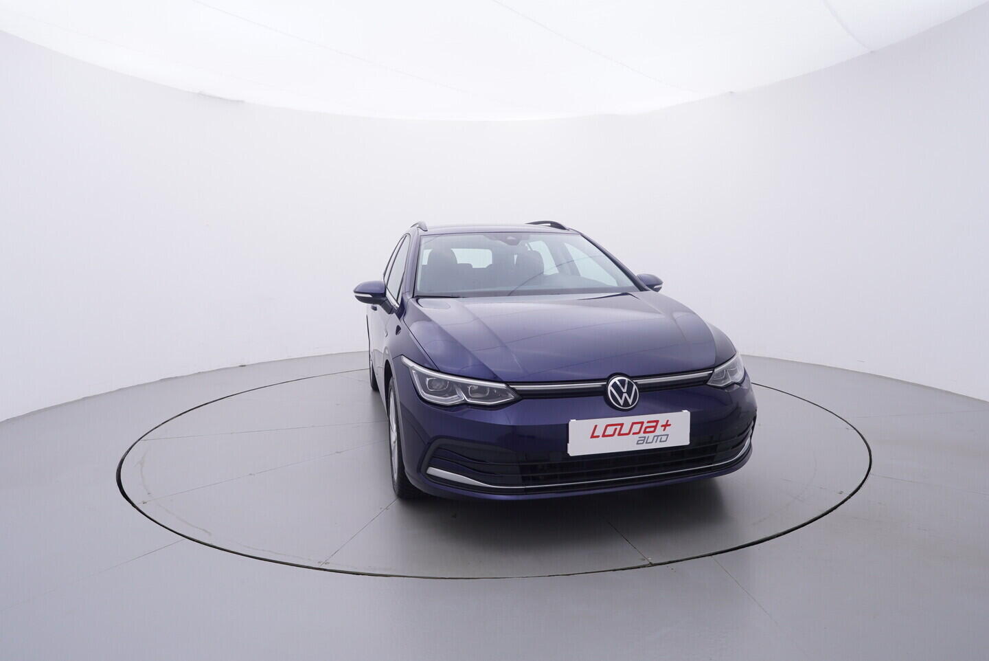 OV190V11059_17.webp_GOLF VARIANT Style 2.0 TDI 110 kW manuál, DPH