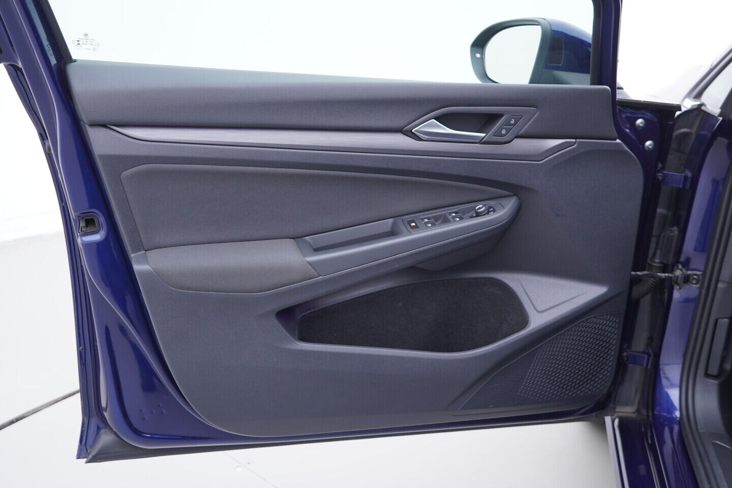 OV190V11059_19.webp_GOLF VARIANT Style 2.0 TDI 110 kW manuál, DPH