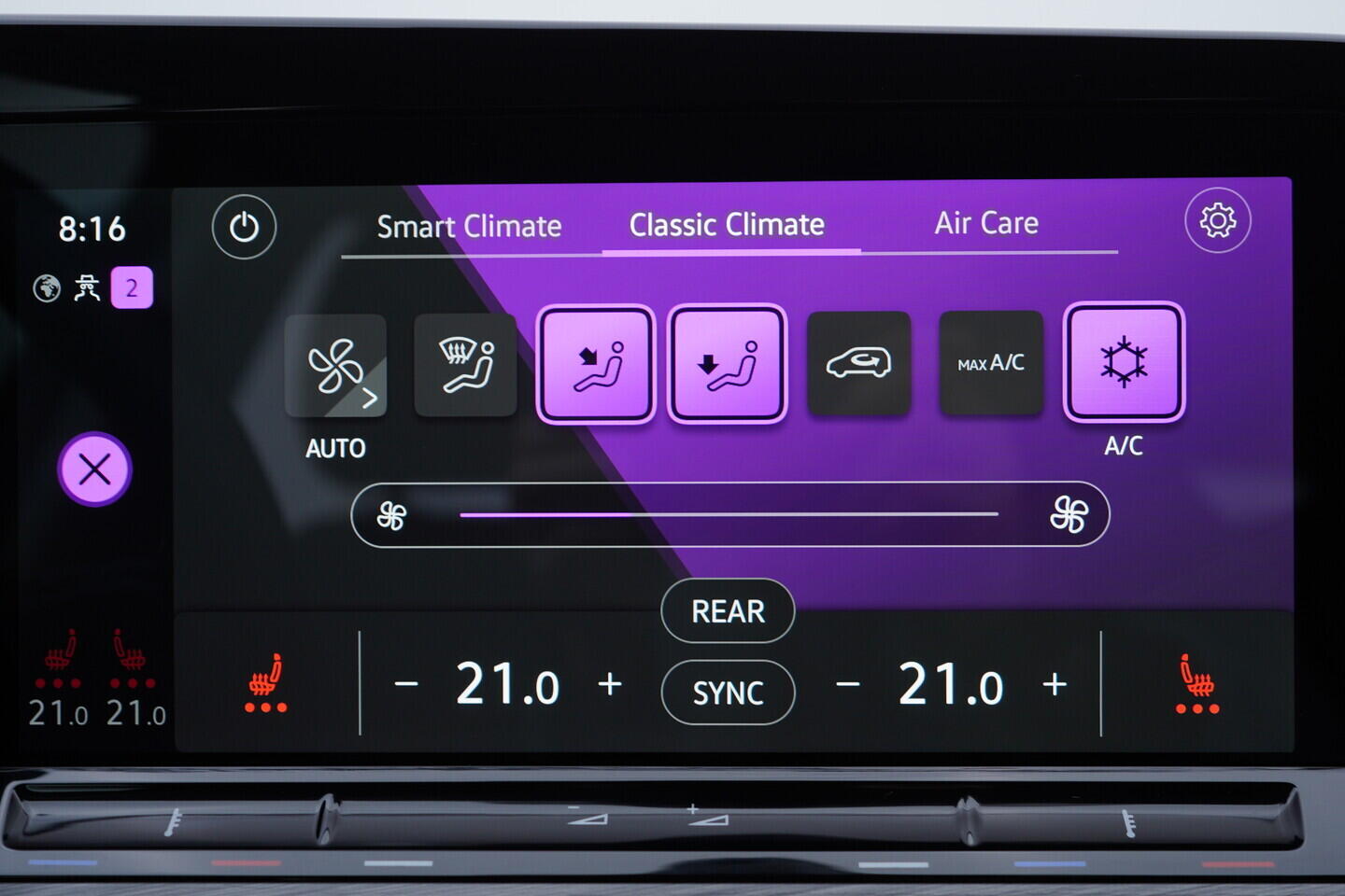 OV190V11059_31.webp_GOLF VARIANT Style 2.0 TDI 110 kW manuál, DPH