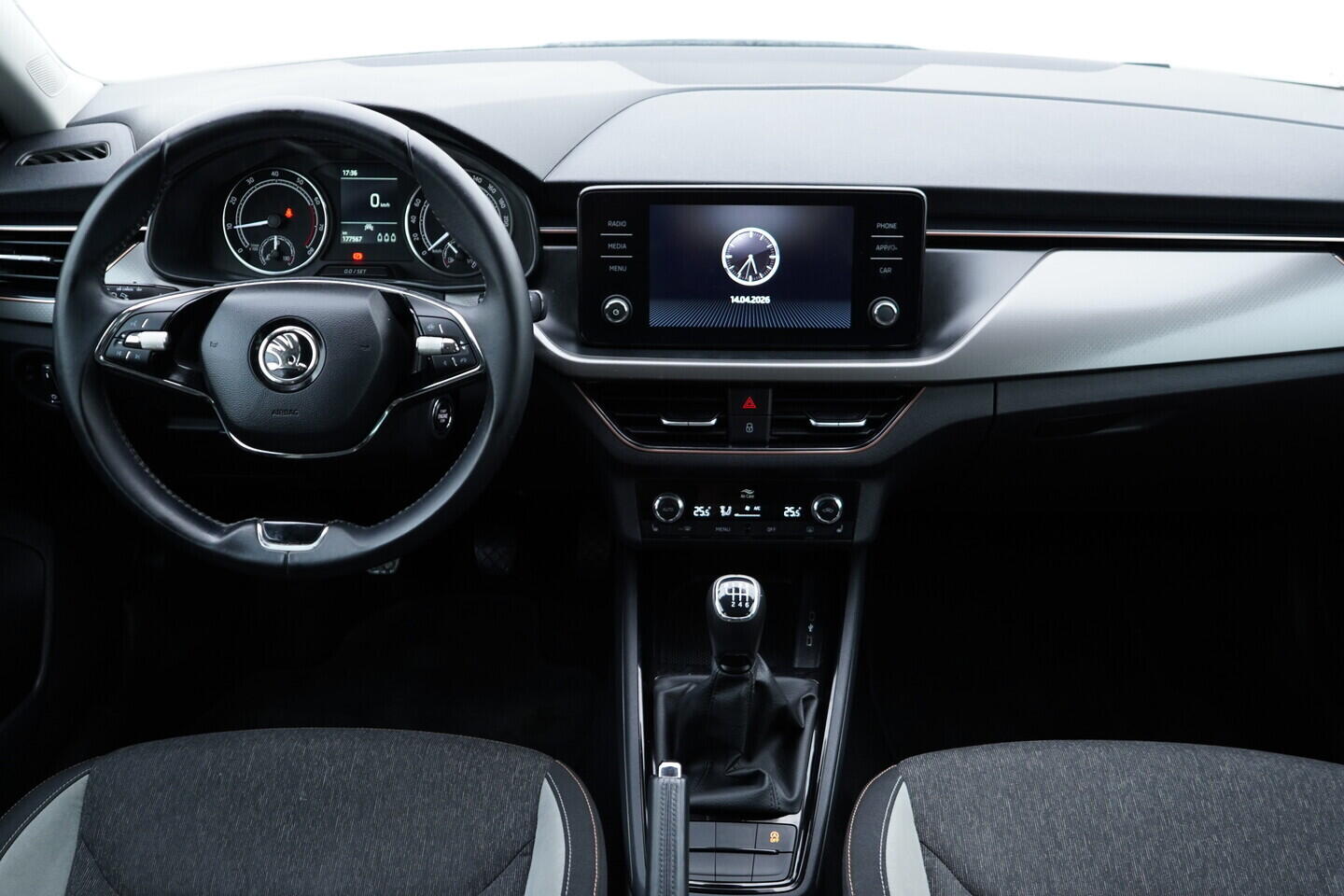 OV190V11060_22.webp_SCALA Style 1.0 TSI 81 kW manuál, DPH