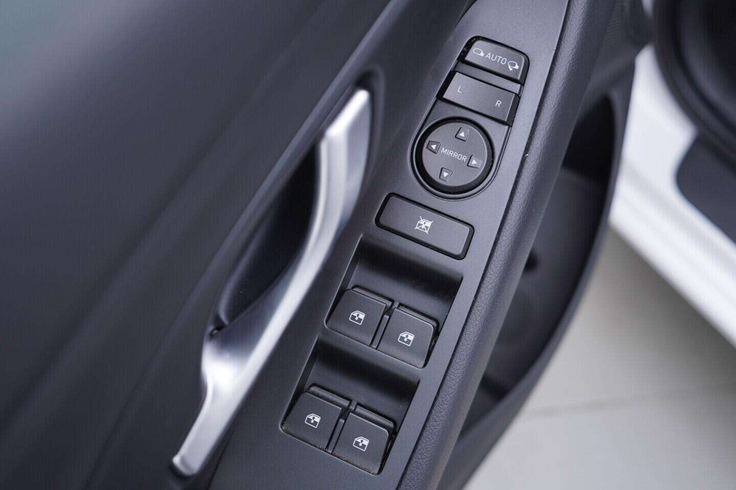 OV190V11062_20.webp_I30  1.5 DPi 80 kW manuál