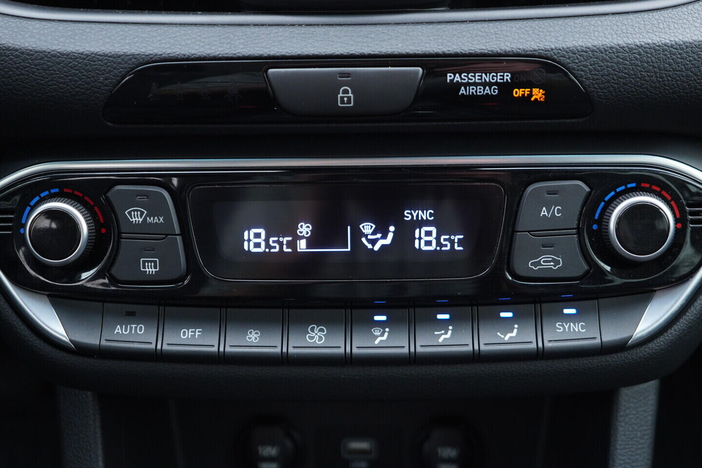 OV190V11062_32.webp_I30  1.5 DPi 80 kW manuál