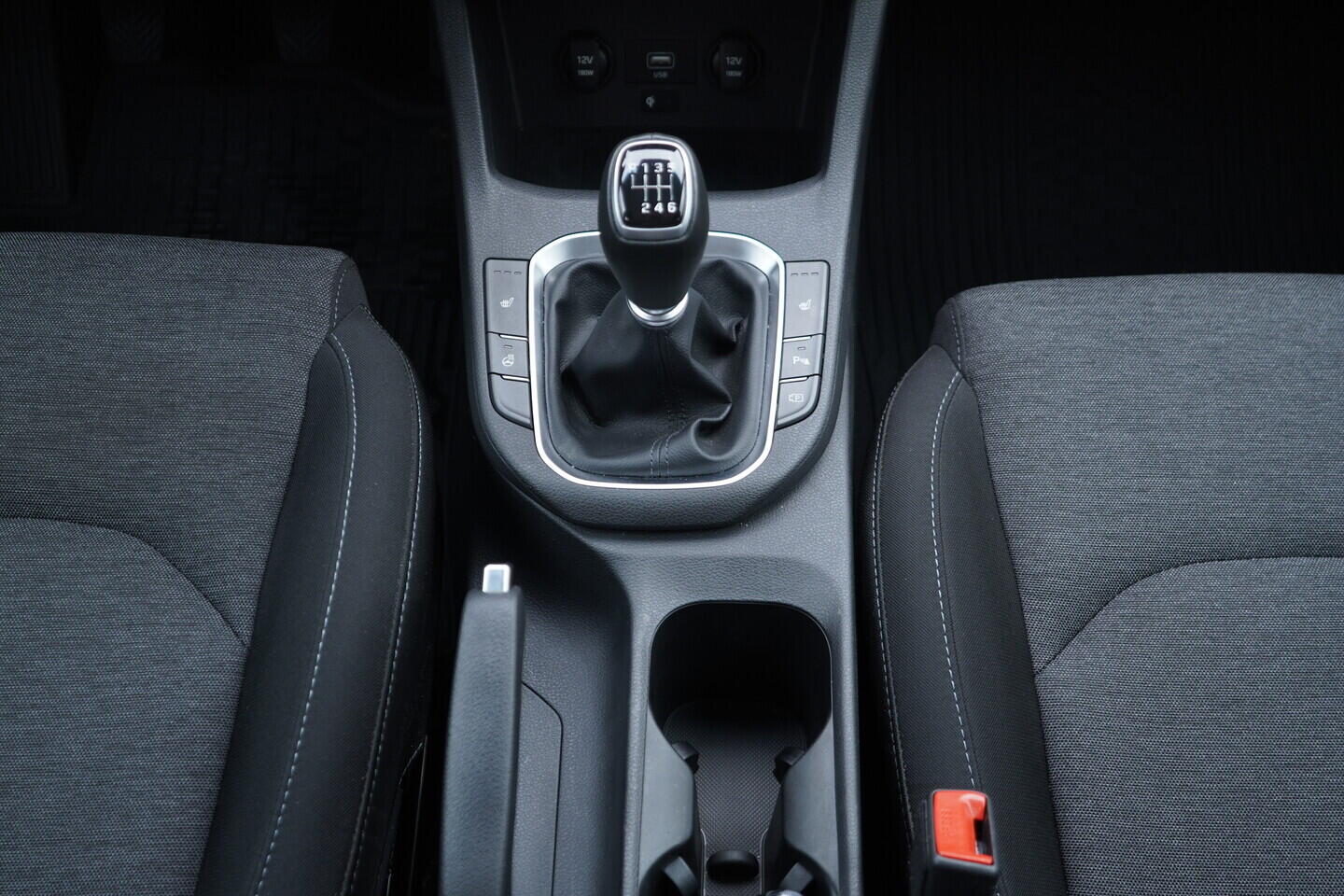 OV190V11062_33.webp_I30  1.5 DPi 80 kW manuál