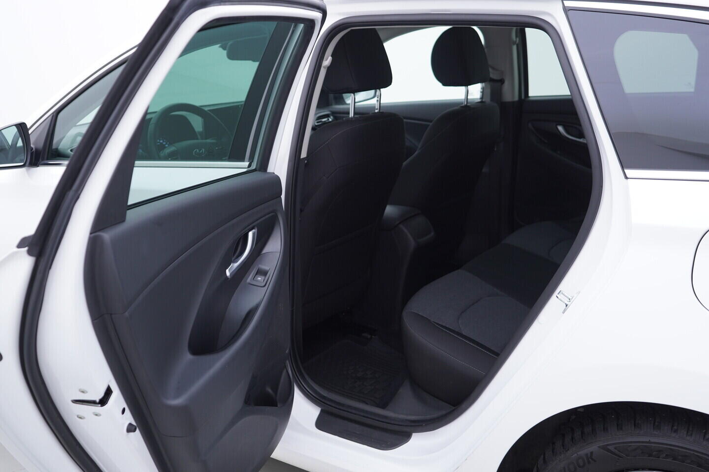 OV190V11062_34.webp_I30  1.5 DPi 80 kW manuál