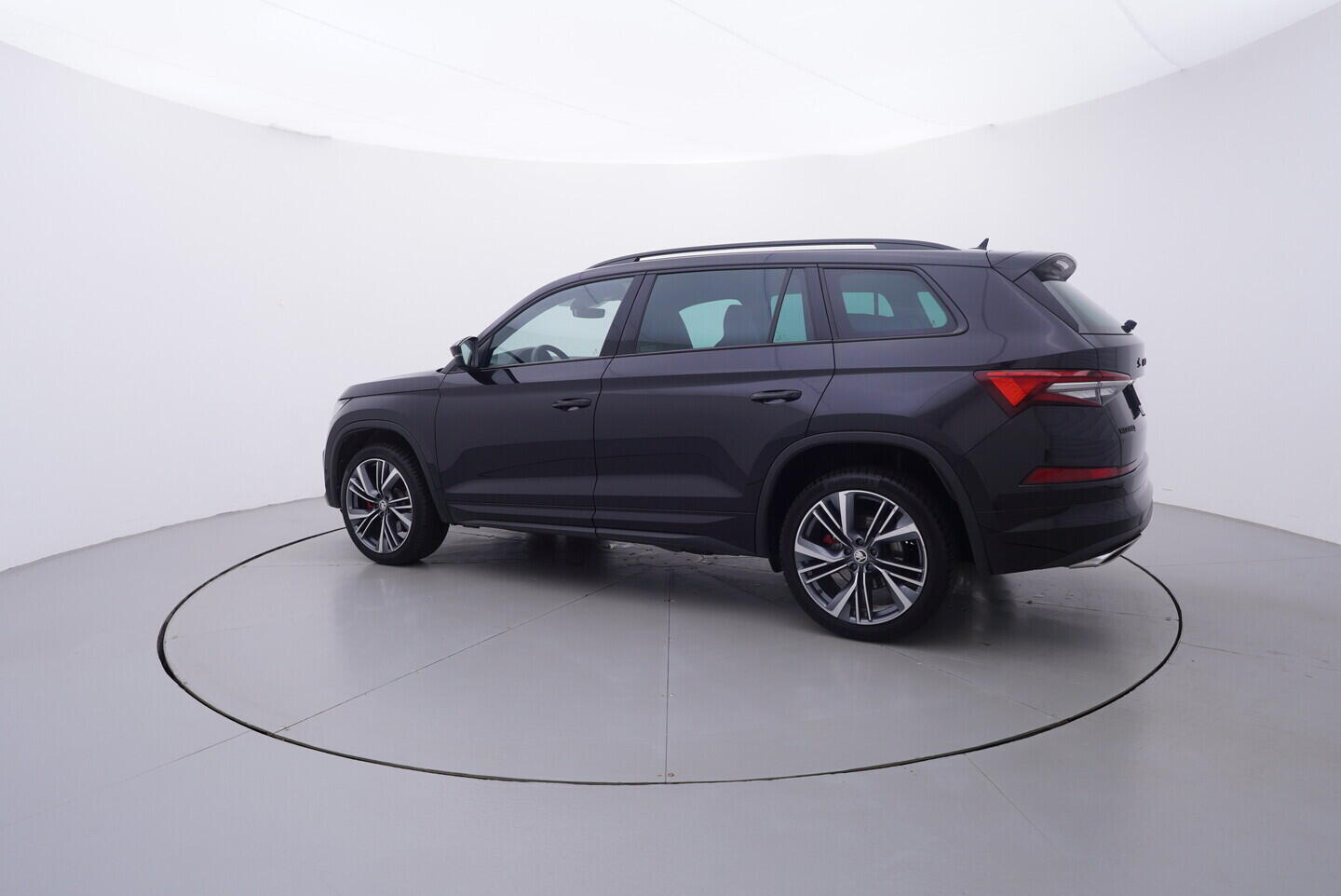 OV190V11064_12.webp_KODIAQ RS 2.0 TSI 180 kW automat, DPH