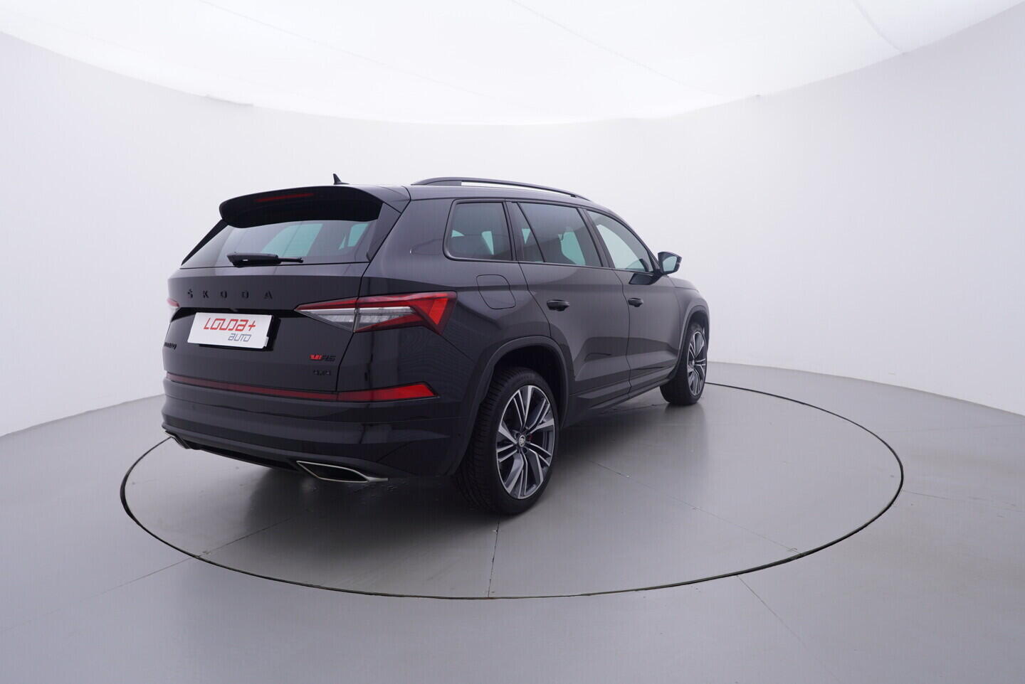 OV190V11064_14.webp_KODIAQ RS 2.0 TSI 180 kW automat, DPH