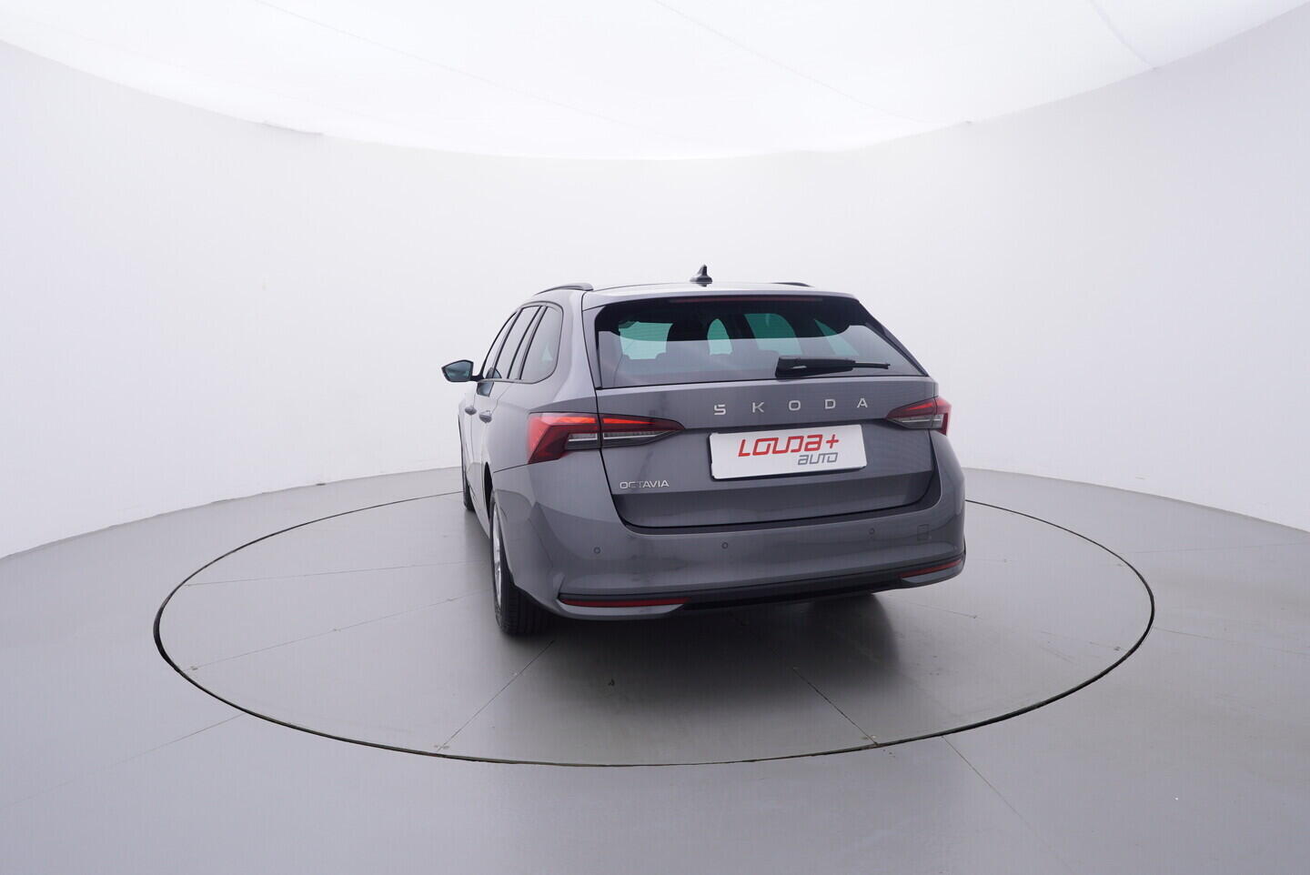 OV190V11065_13.webp_OCTAVIA Selection 1.5 TSI 110 kW manuál, DPH