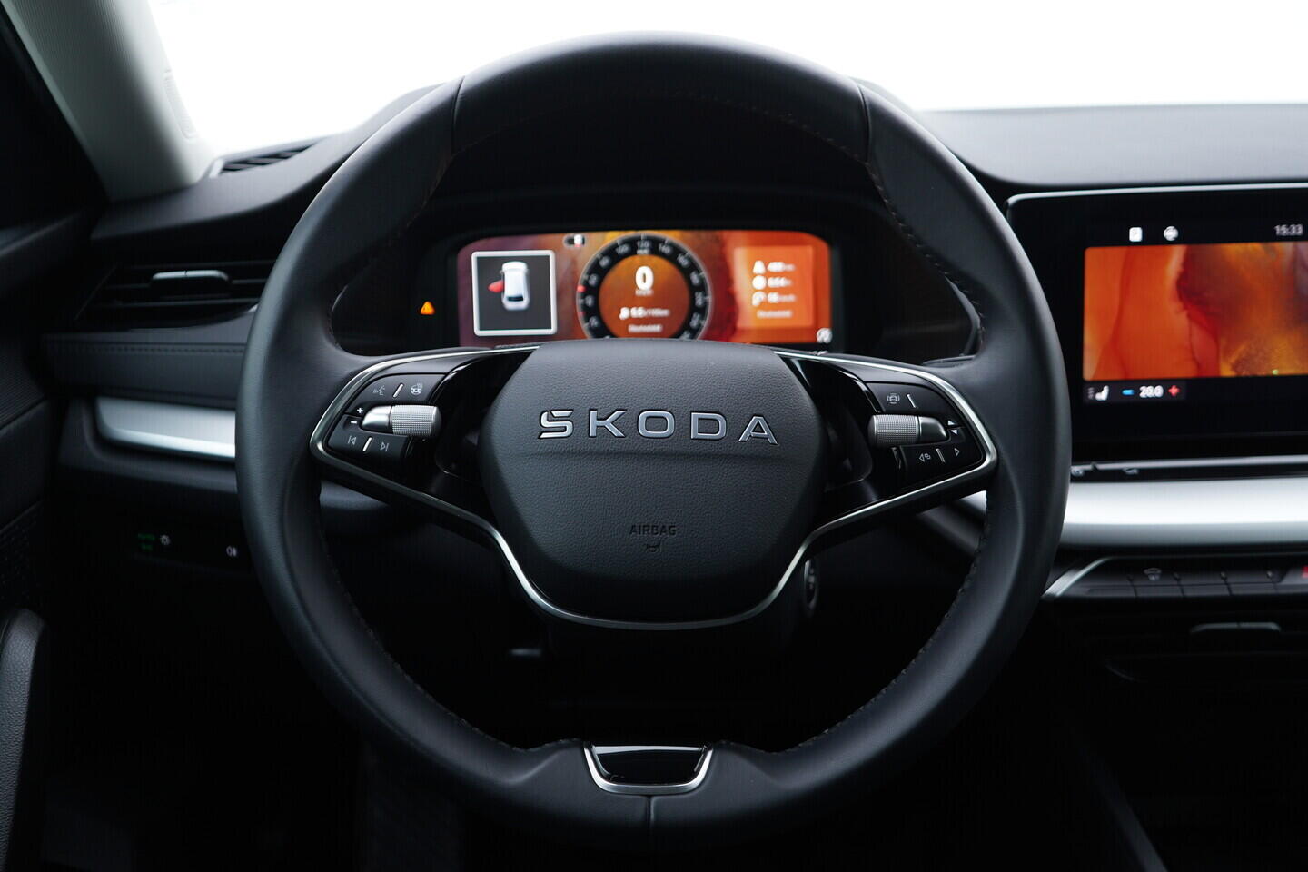 OV190V11065_22.webp_OCTAVIA Selection 1.5 TSI 110 kW manuál, DPH