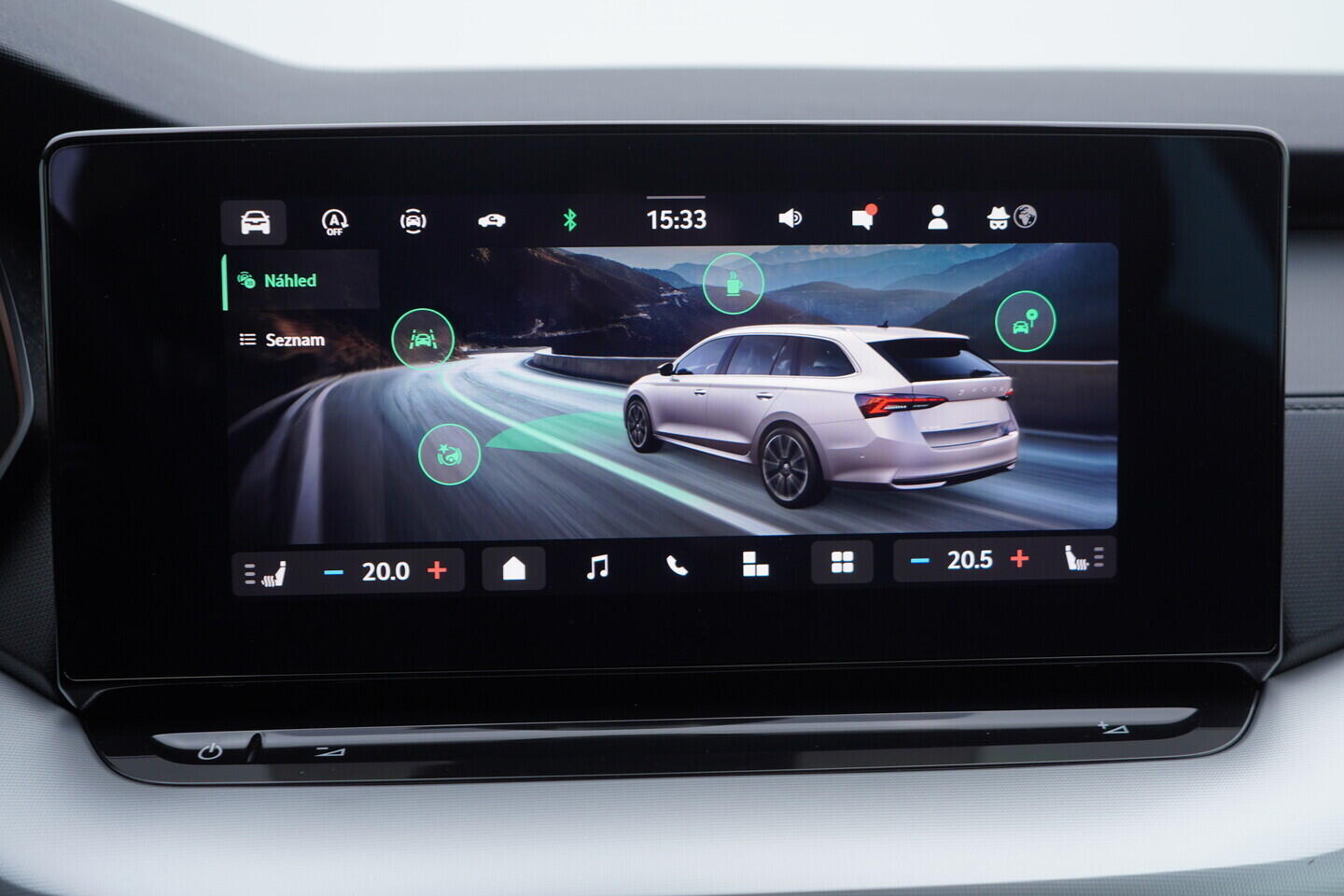 OV190V11065_26.webp_OCTAVIA Selection 1.5 TSI 110 kW manuál, DPH