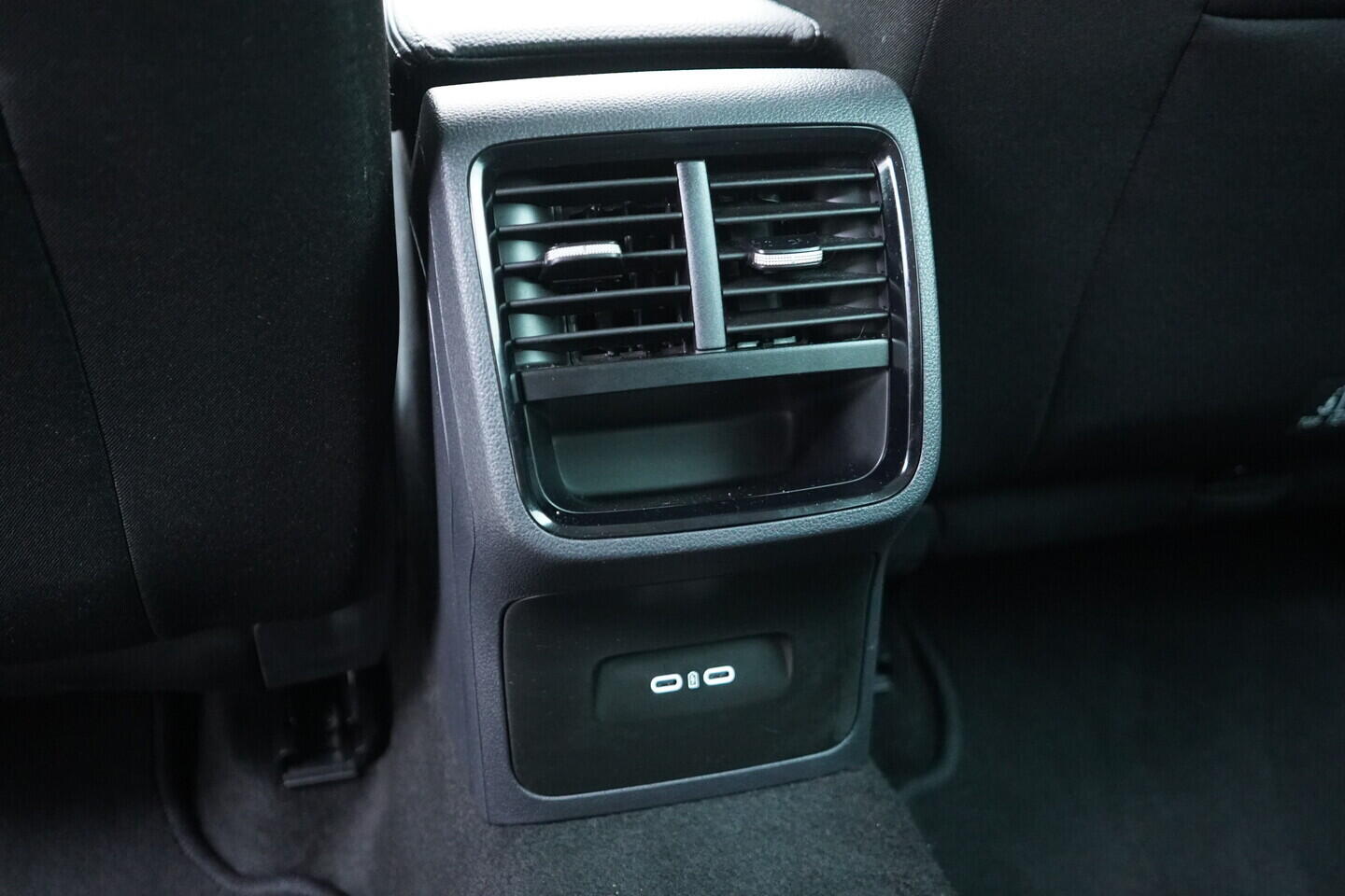 OV190V11065_31.webp_OCTAVIA Selection 1.5 TSI 110 kW manuál, DPH