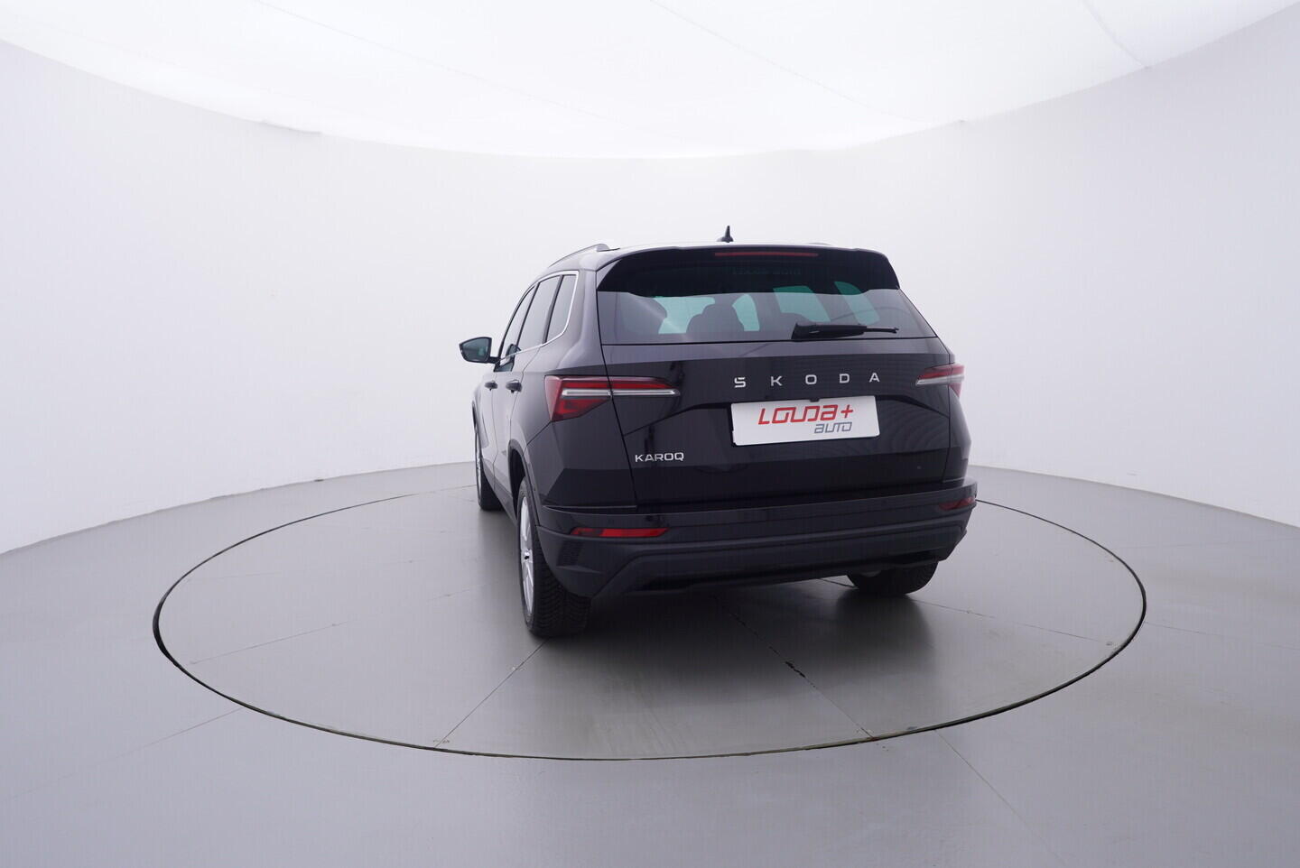 OV190V11066_13.webp_KAROQ Selection 1.5 TSI 110 kW automat, DPH