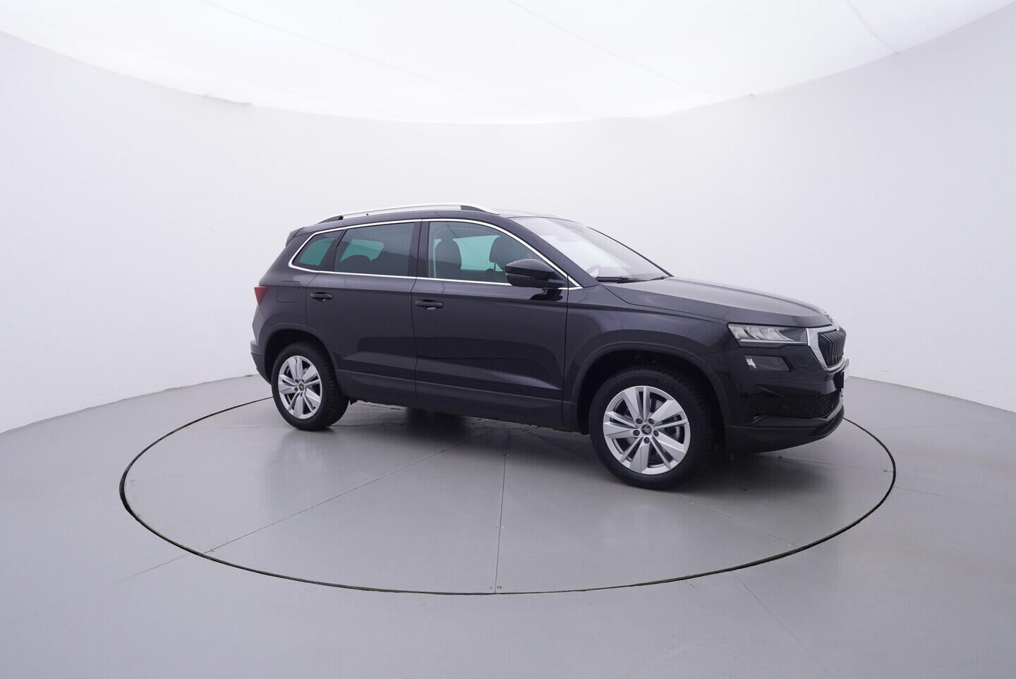 OV190V11066_16.webp_KAROQ Selection 1.5 TSI 110 kW automat, DPH