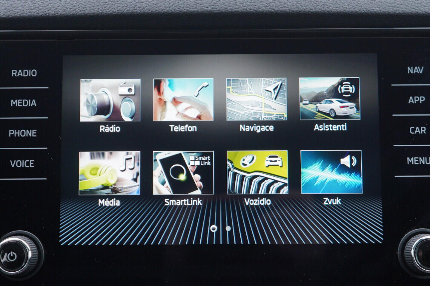 OV190V11066_29.webp_KAROQ Selection 1.5 TSI 110 kW automat, DPH