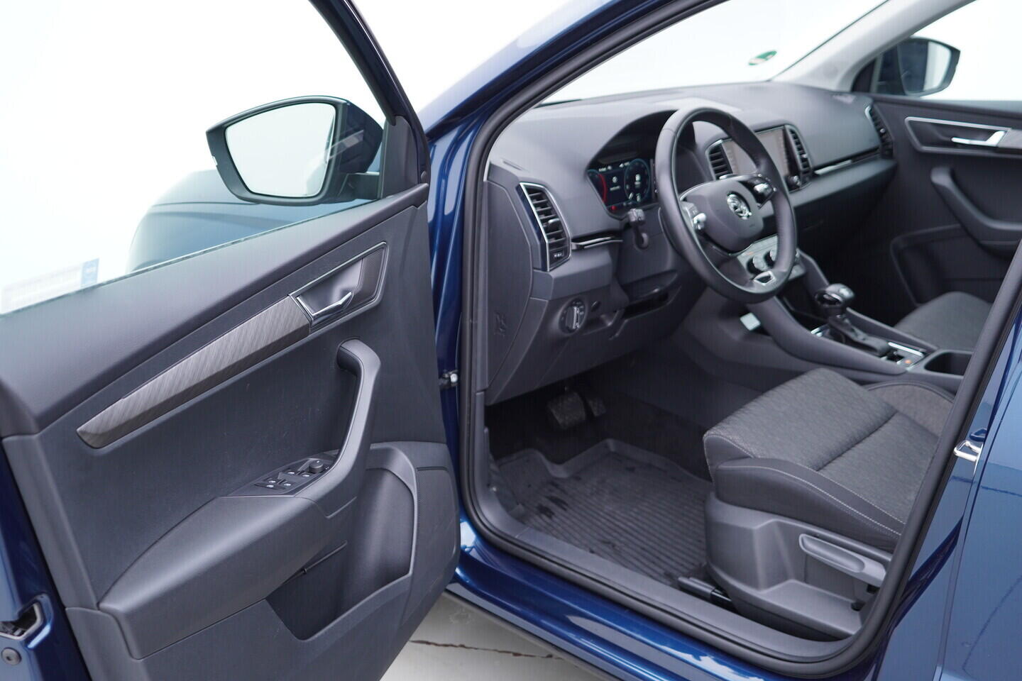 OV190V11067_19.webp_KAROQ Style 2.0 TDI 110 kW automat, DPH