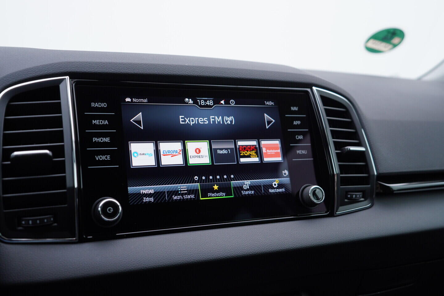 OV190V11067_32.webp_KAROQ Style 2.0 TDI 110 kW automat, DPH