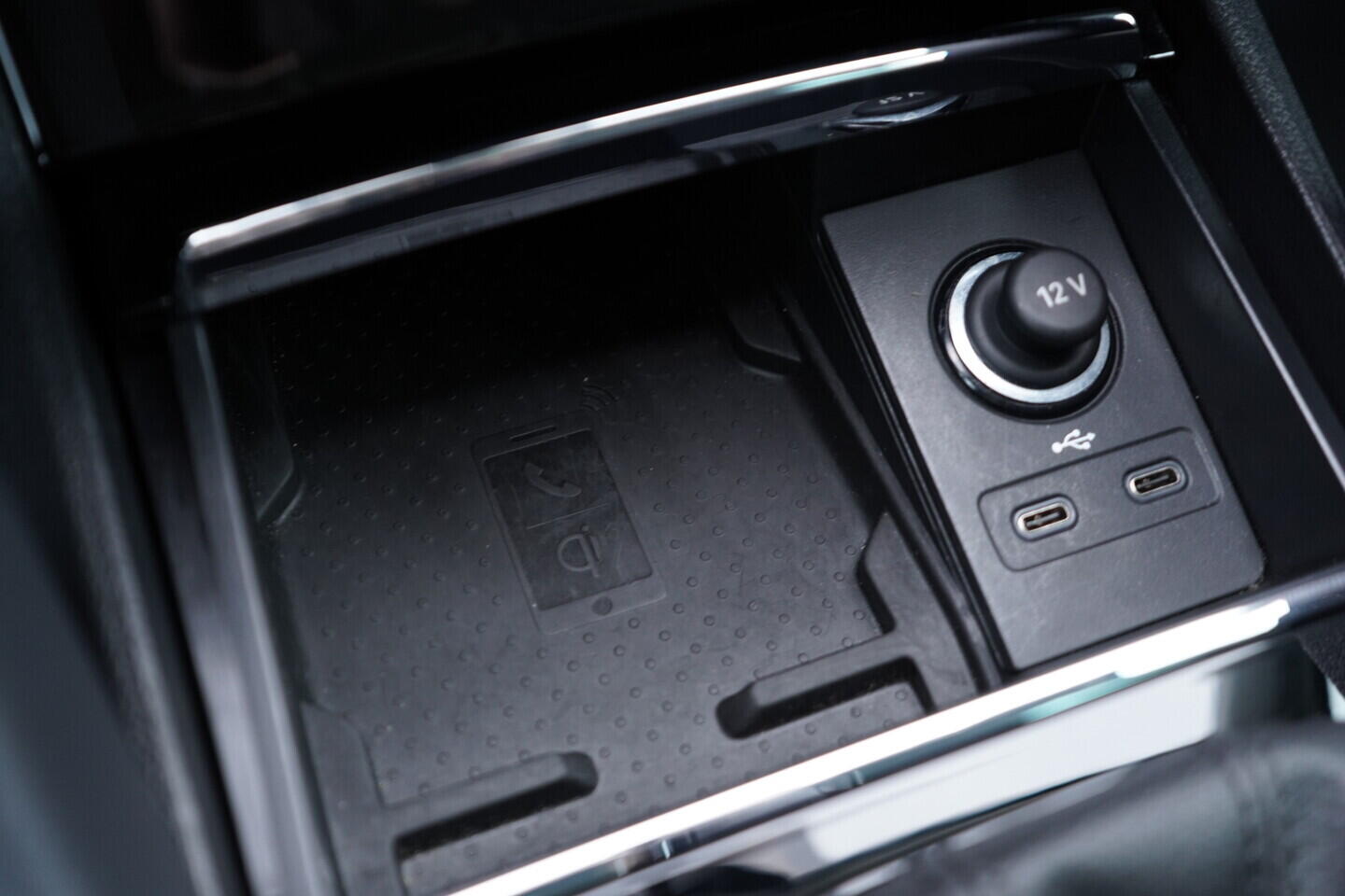 OV190V11067_36.webp_KAROQ Style 2.0 TDI 110 kW automat, DPH