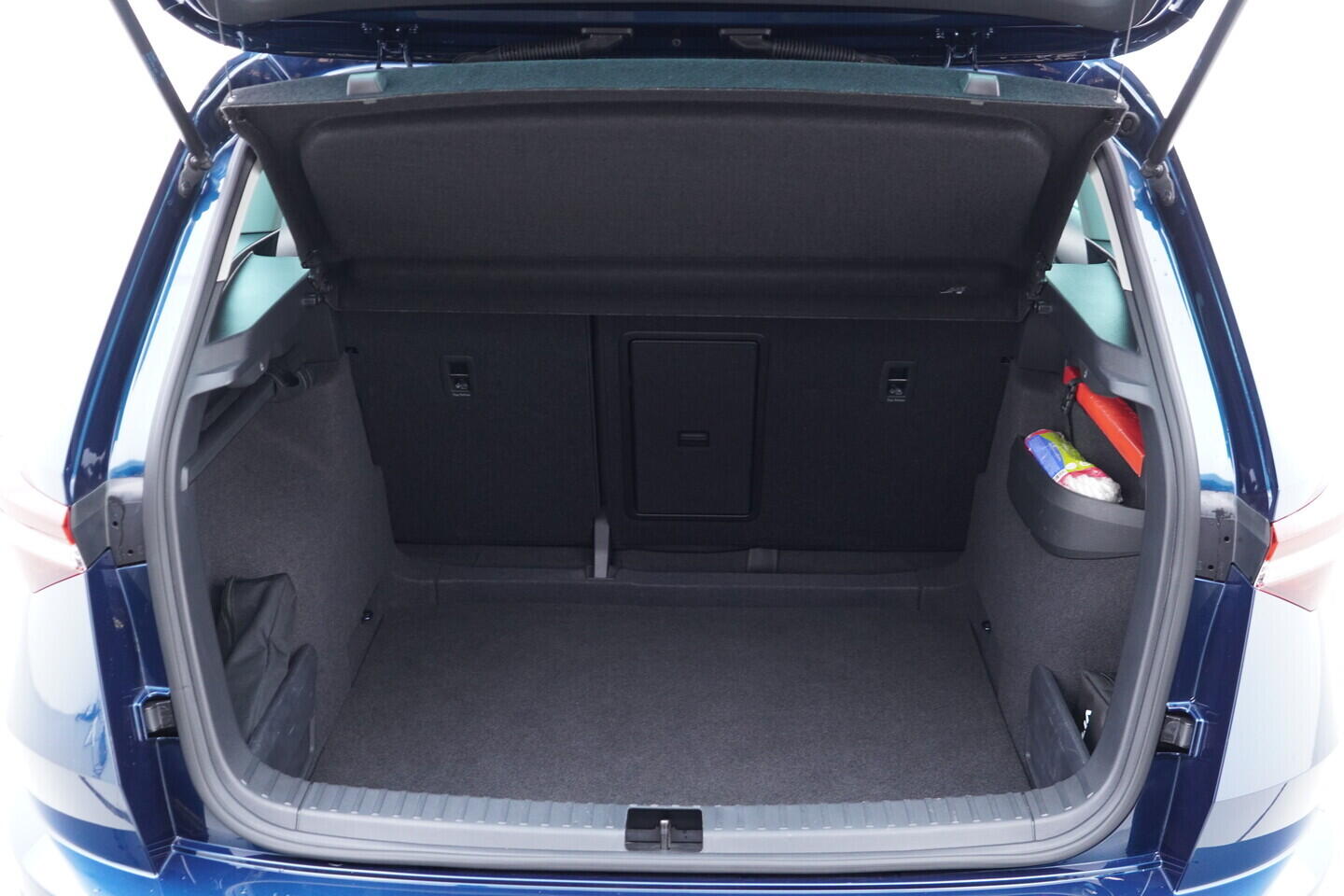 OV190V11067_38.webp_KAROQ Style 2.0 TDI 110 kW automat, DPH