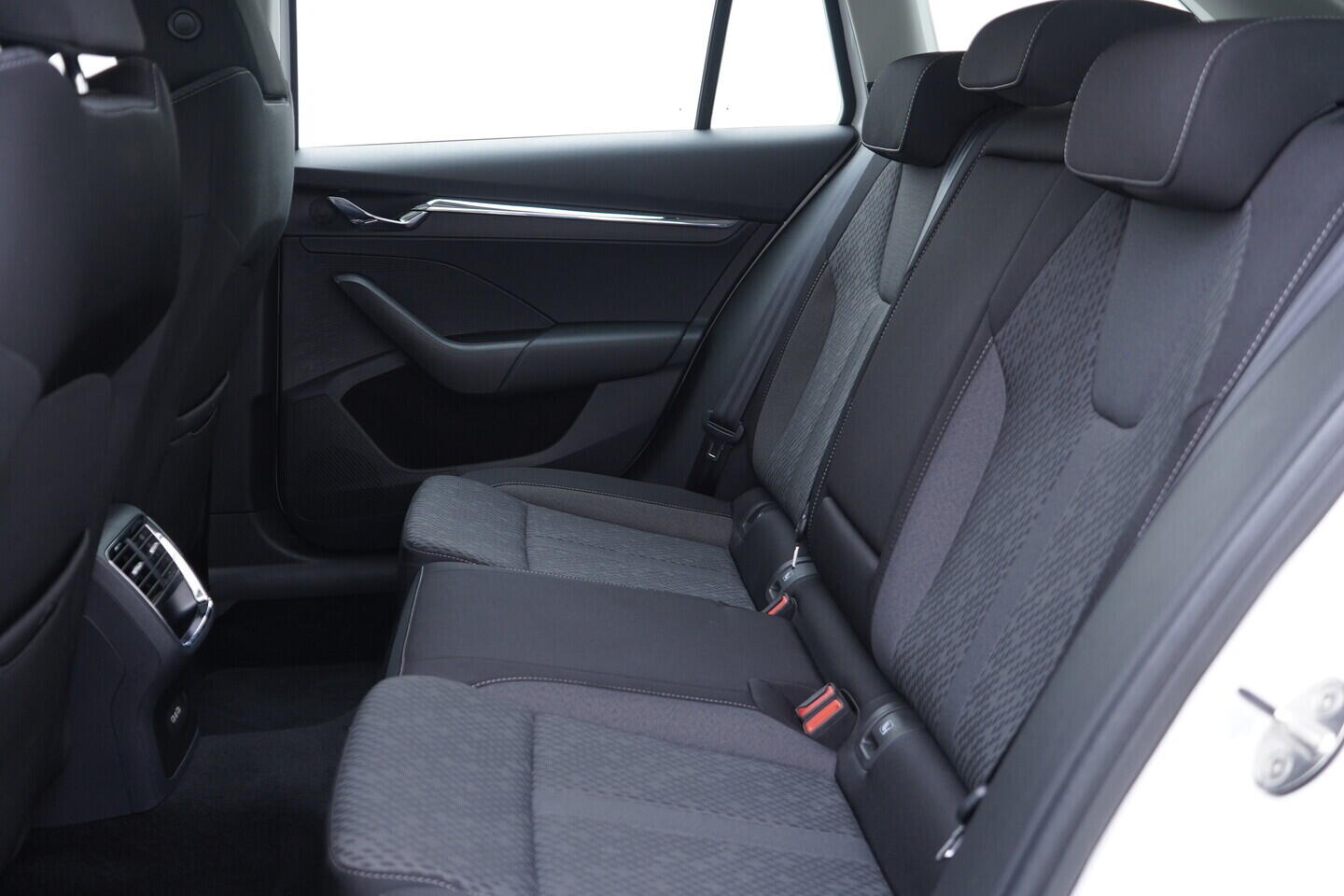 OV190V11070_38.webp_OCTAVIA Style 2.0 TDI 110 kW automat, DPH