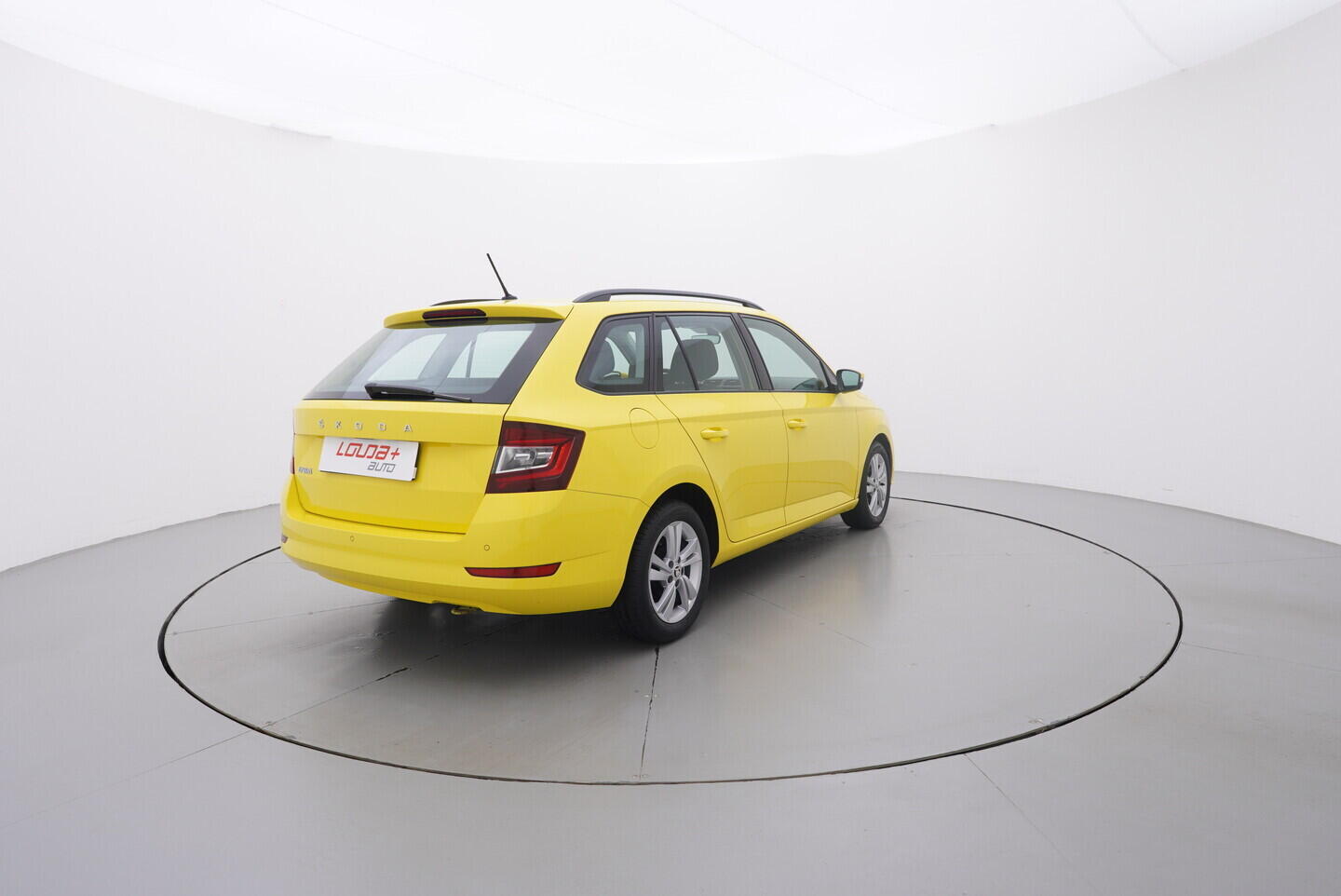 OV190V11071_14.webp_FABIA Style 1.0 TSI 70 kW manuál, DPH