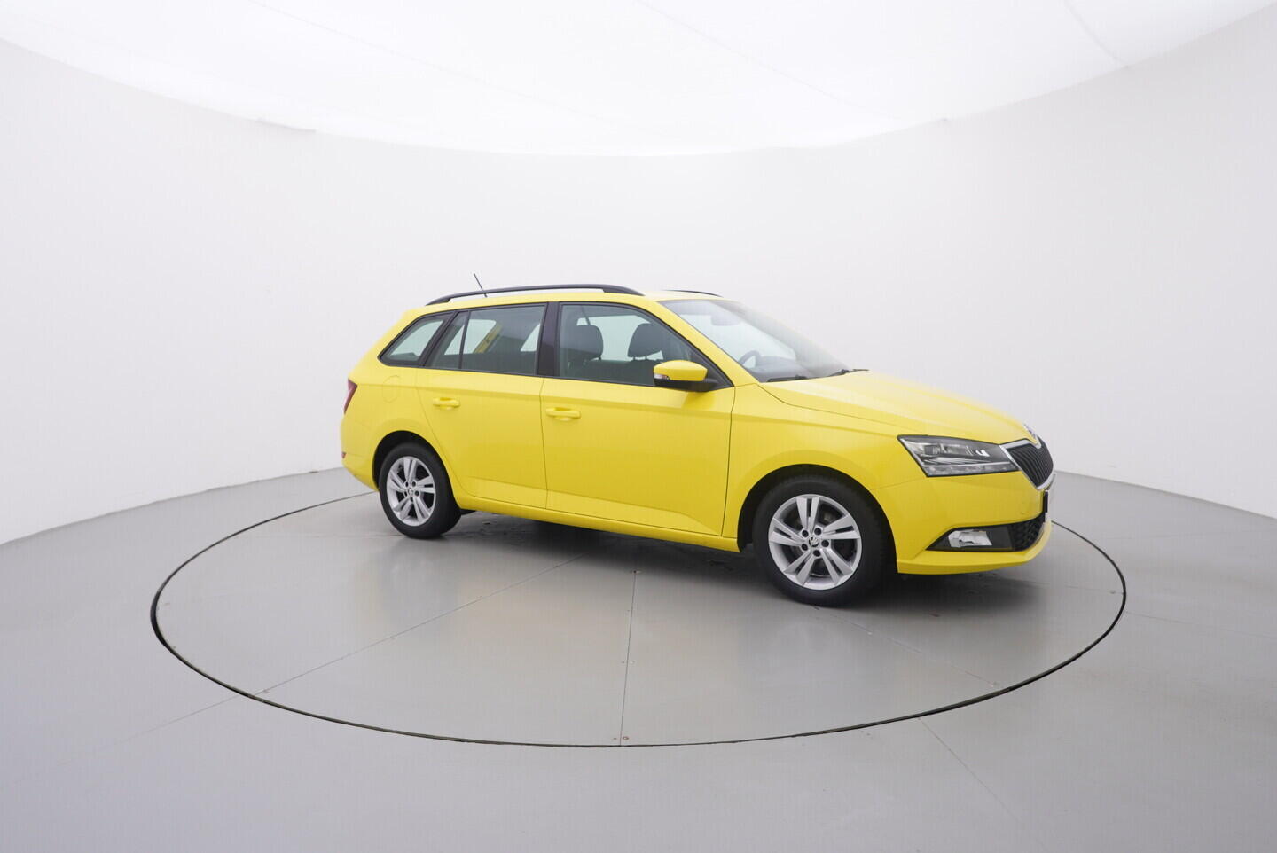 OV190V11071_16.webp_FABIA Style 1.0 TSI 70 kW manuál, DPH