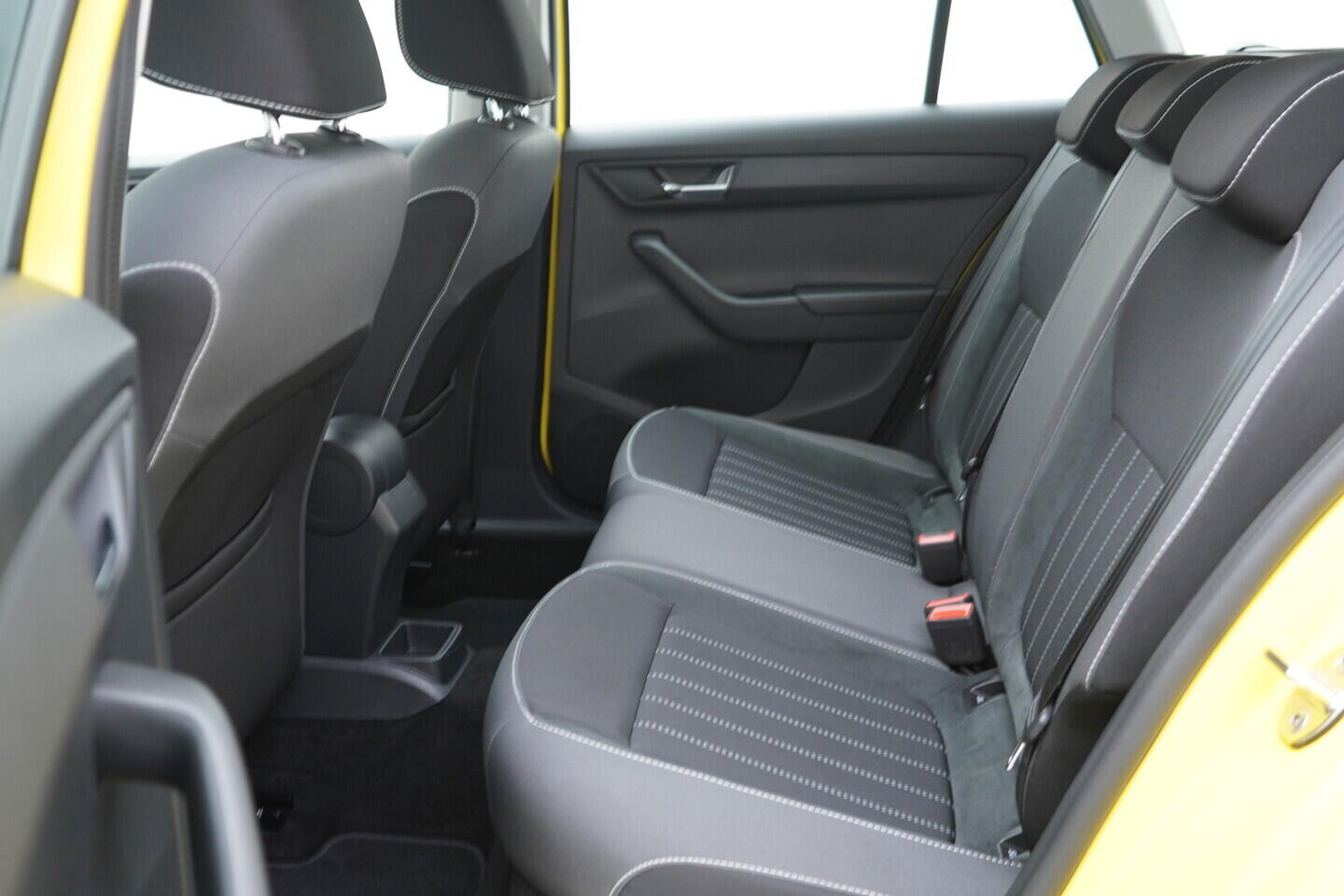 OV190V11071_34.webp_FABIA Style 1.0 TSI 70 kW manuál, DPH