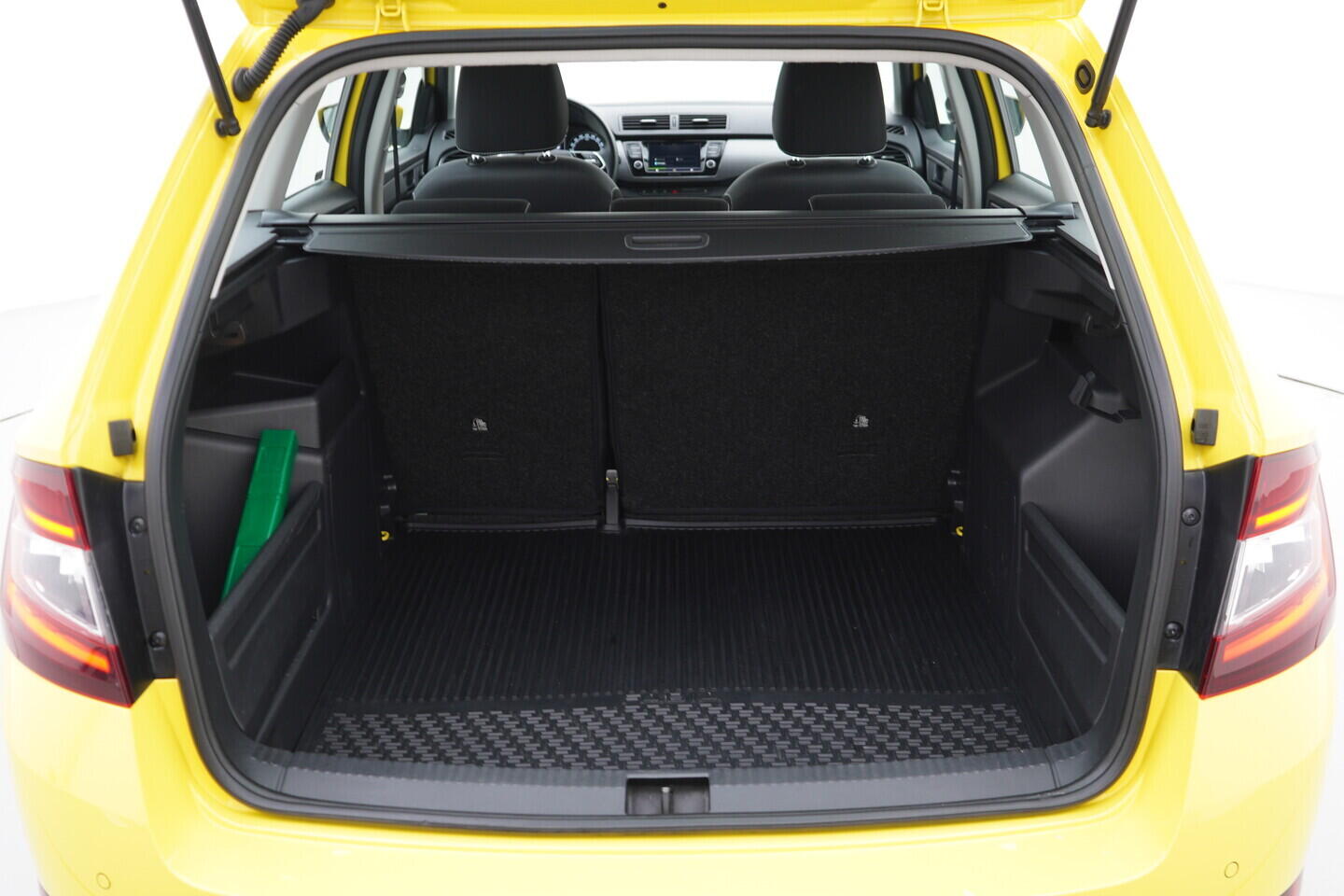 OV190V11071_35.webp_FABIA Style 1.0 TSI 70 kW manuál, DPH