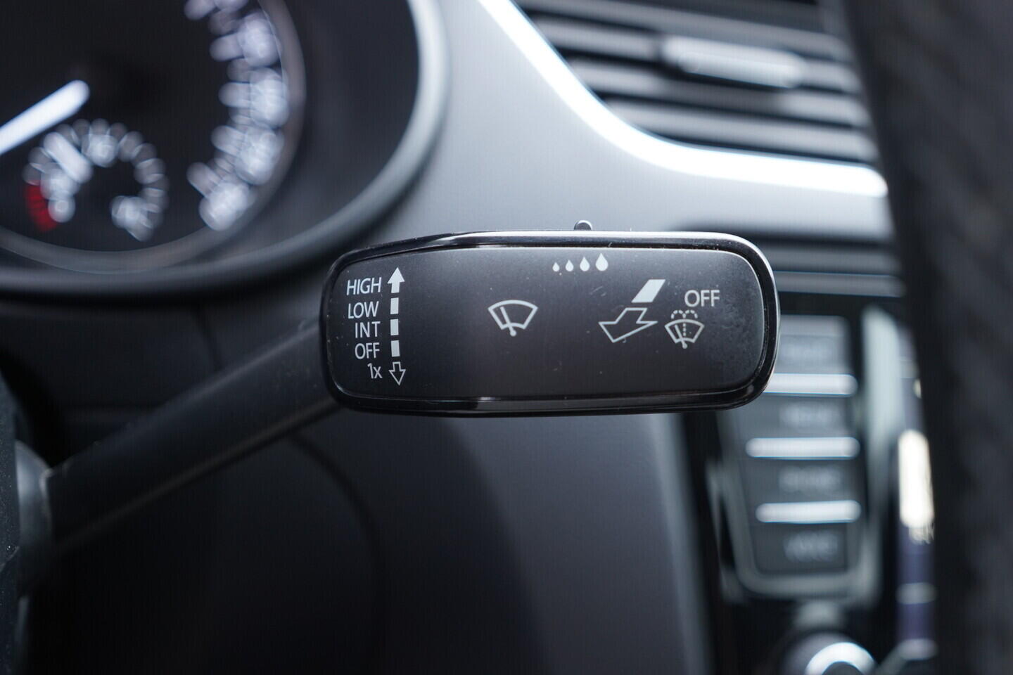 OV190V11072_27.webp_OCTAVIA Ambition 1.6 TDI 81 kW manuál, DPH