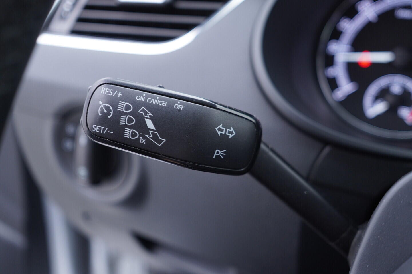 OV190V11073_23.webp_OCTAVIA Ambition Plus 1.6 TDI 85 kW manuál, DPH