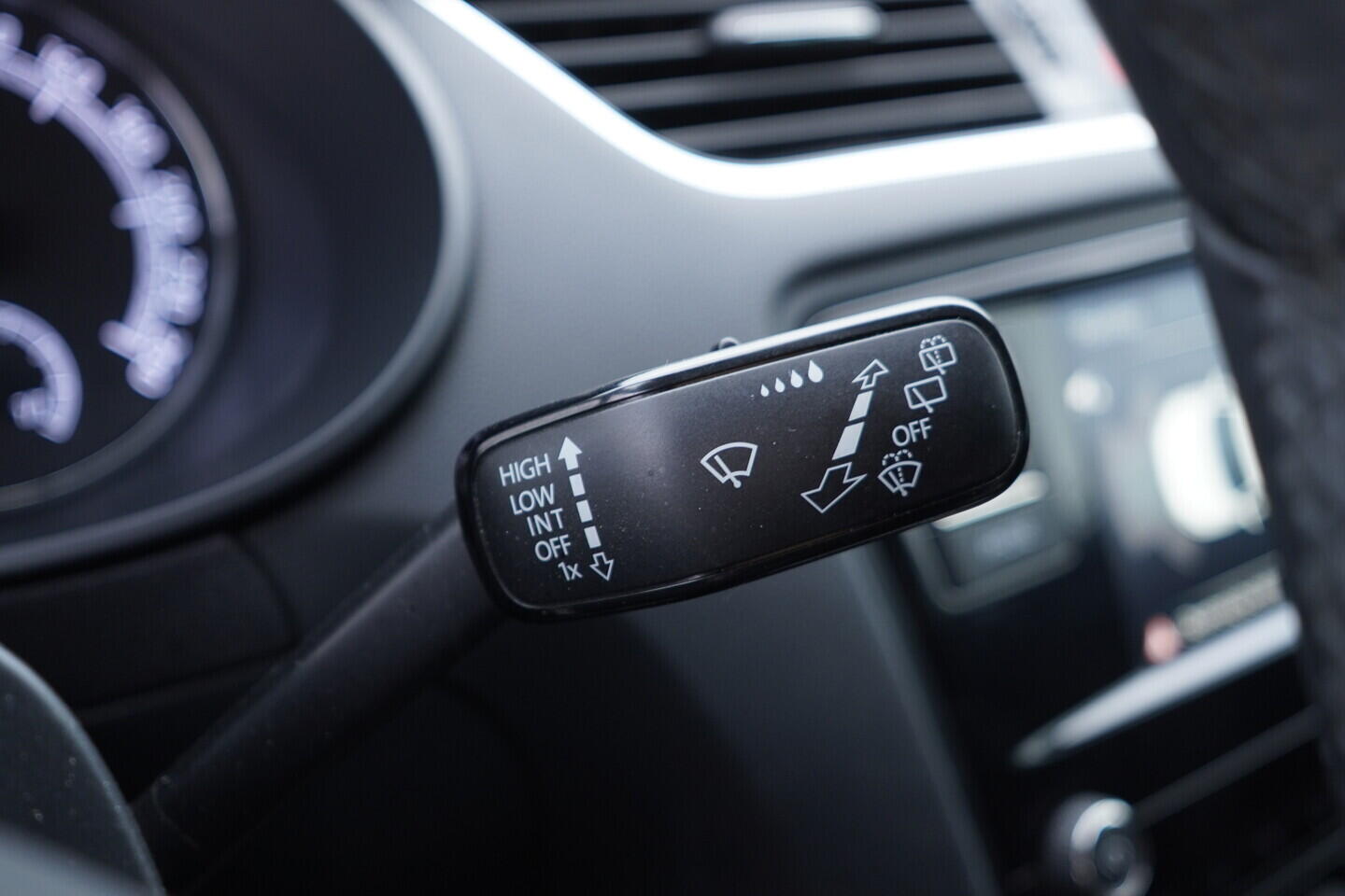 OV190V11073_24.webp_OCTAVIA Ambition Plus 1.6 TDI 85 kW manuál, DPH