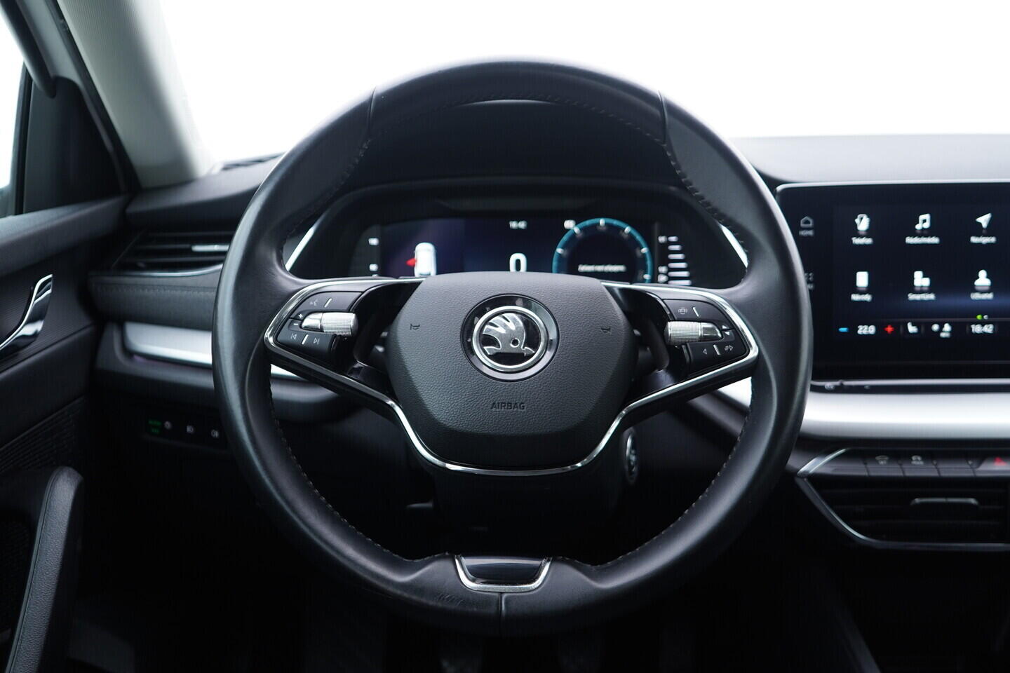 OV190V11075_26.webp_OCTAVIA Style 2.0 TDI 85 kW manuál, DPH