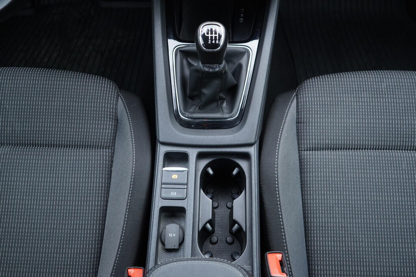 OV190V11076_32.webp_OCTAVIA Ambition 2.0 TDI 85 kW manuál, DPH