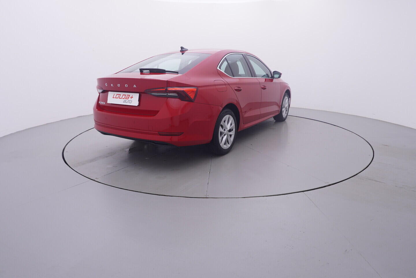 OV190V11077_14.webp_OCTAVIA Style 1.5 TSI 110 kW manuál, DPH