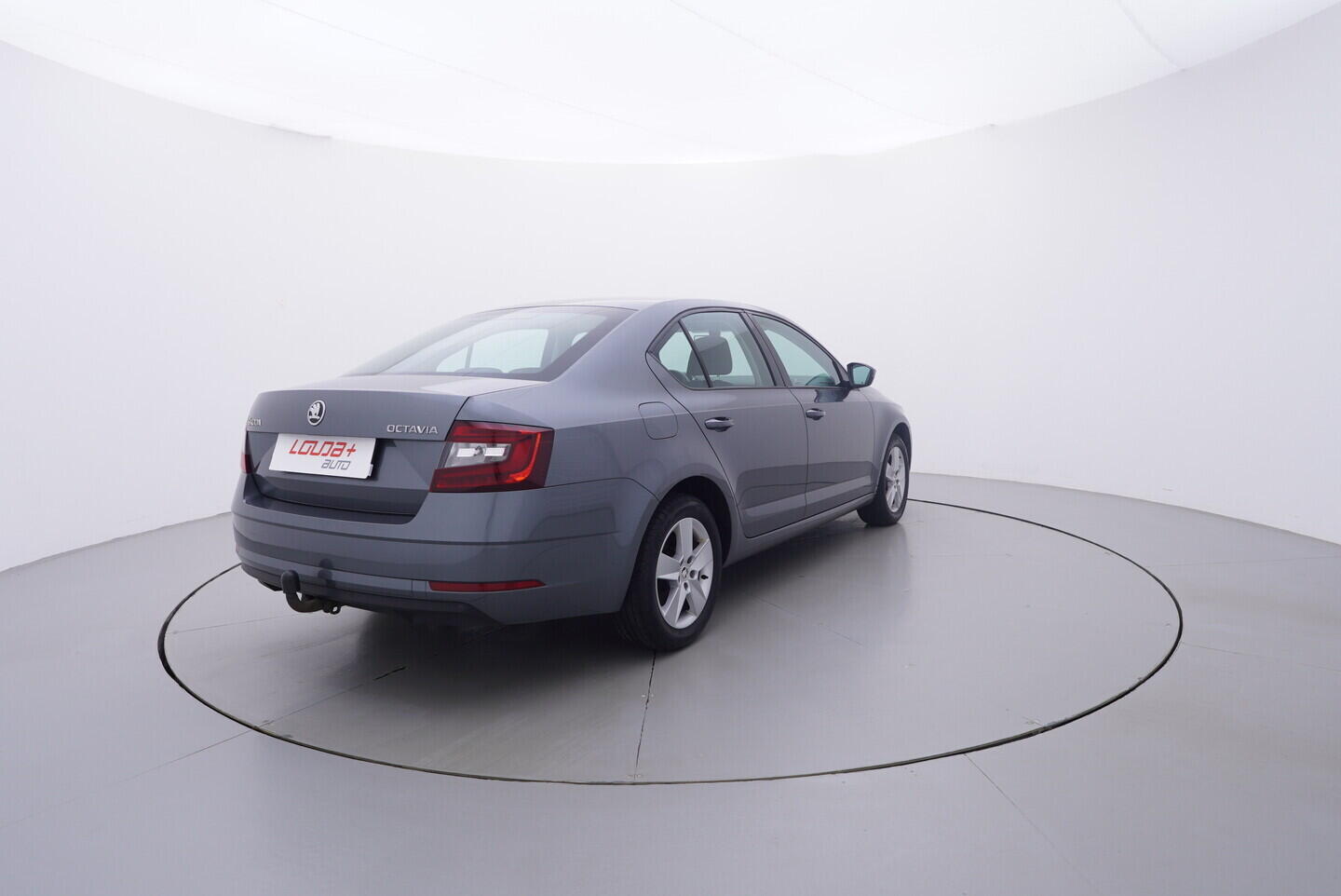 OV190V11080_14.webp_OCTAVIA Ambition 1.4 TSI 110 kW manuál