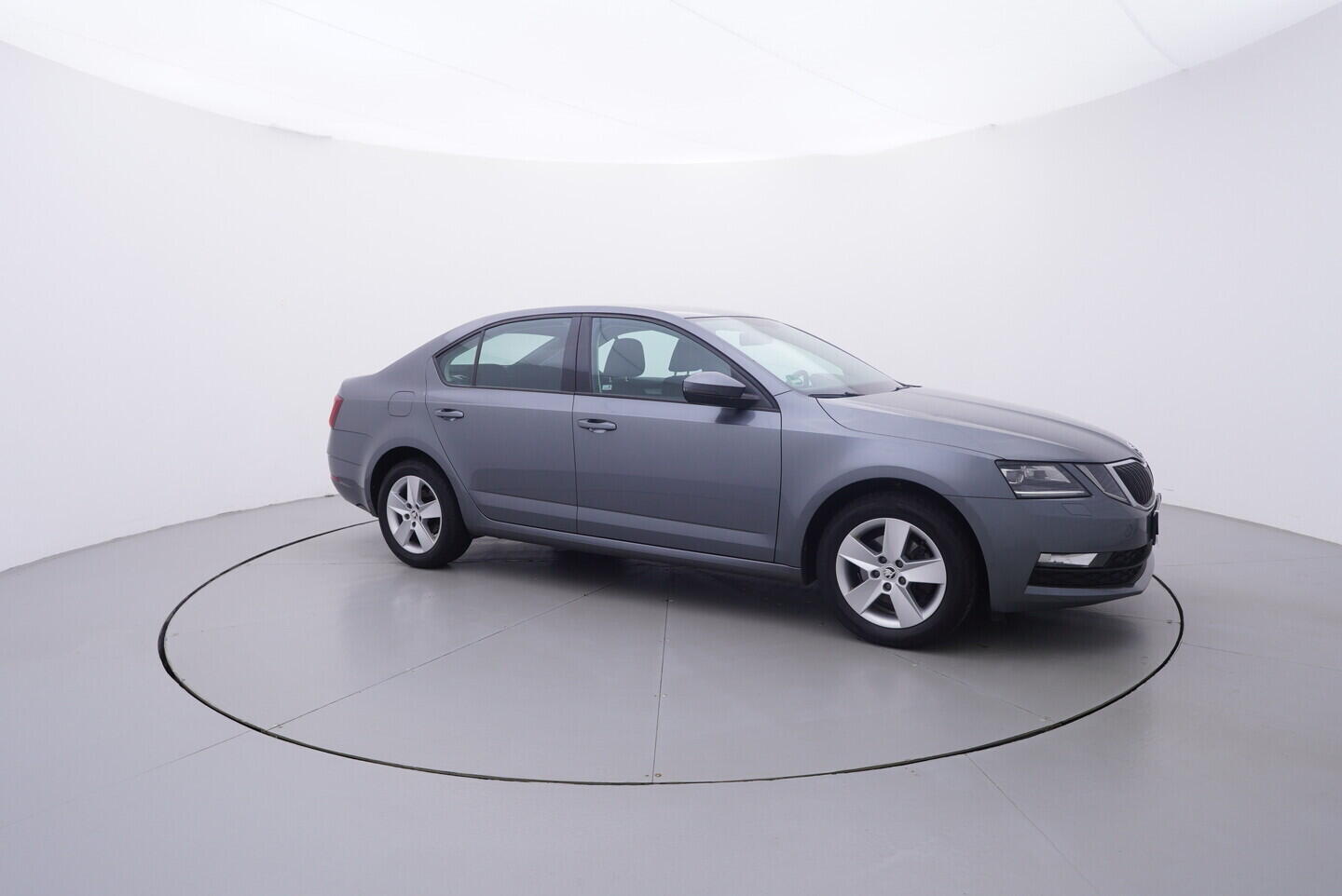 OV190V11080_16.webp_OCTAVIA Ambition 1.4 TSI 110 kW manuál