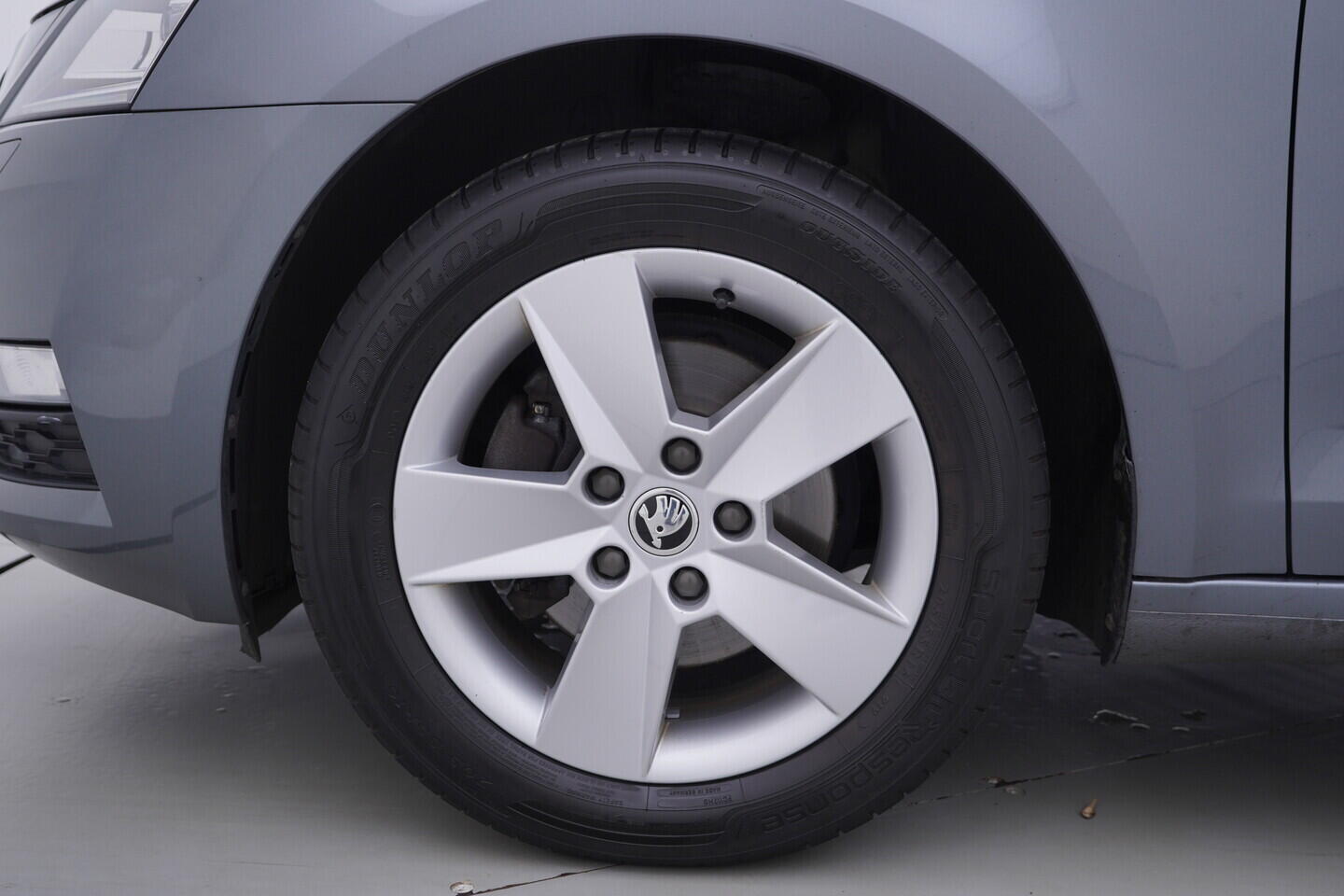 OV190V11080_38.webp_OCTAVIA Ambition 1.4 TSI 110 kW manuál