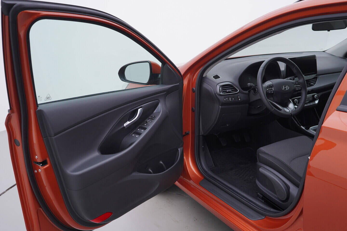 OV190V11081_18.webp_I30  1.5 GDI 70 kW manuál, DPH