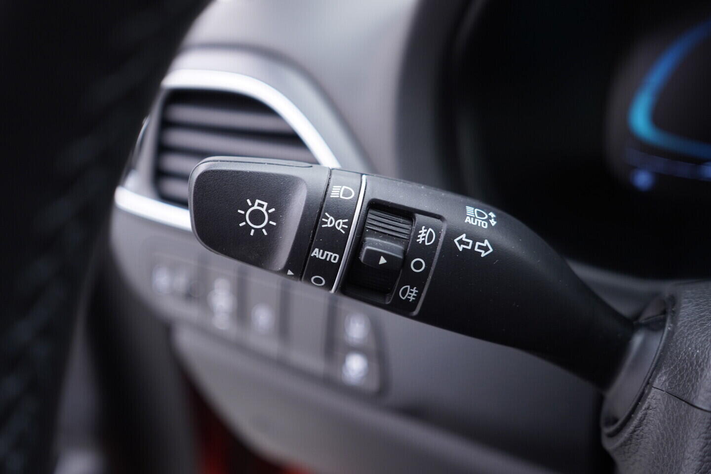 OV190V11081_23.webp_I30  1.5 GDI 70 kW manuál, DPH