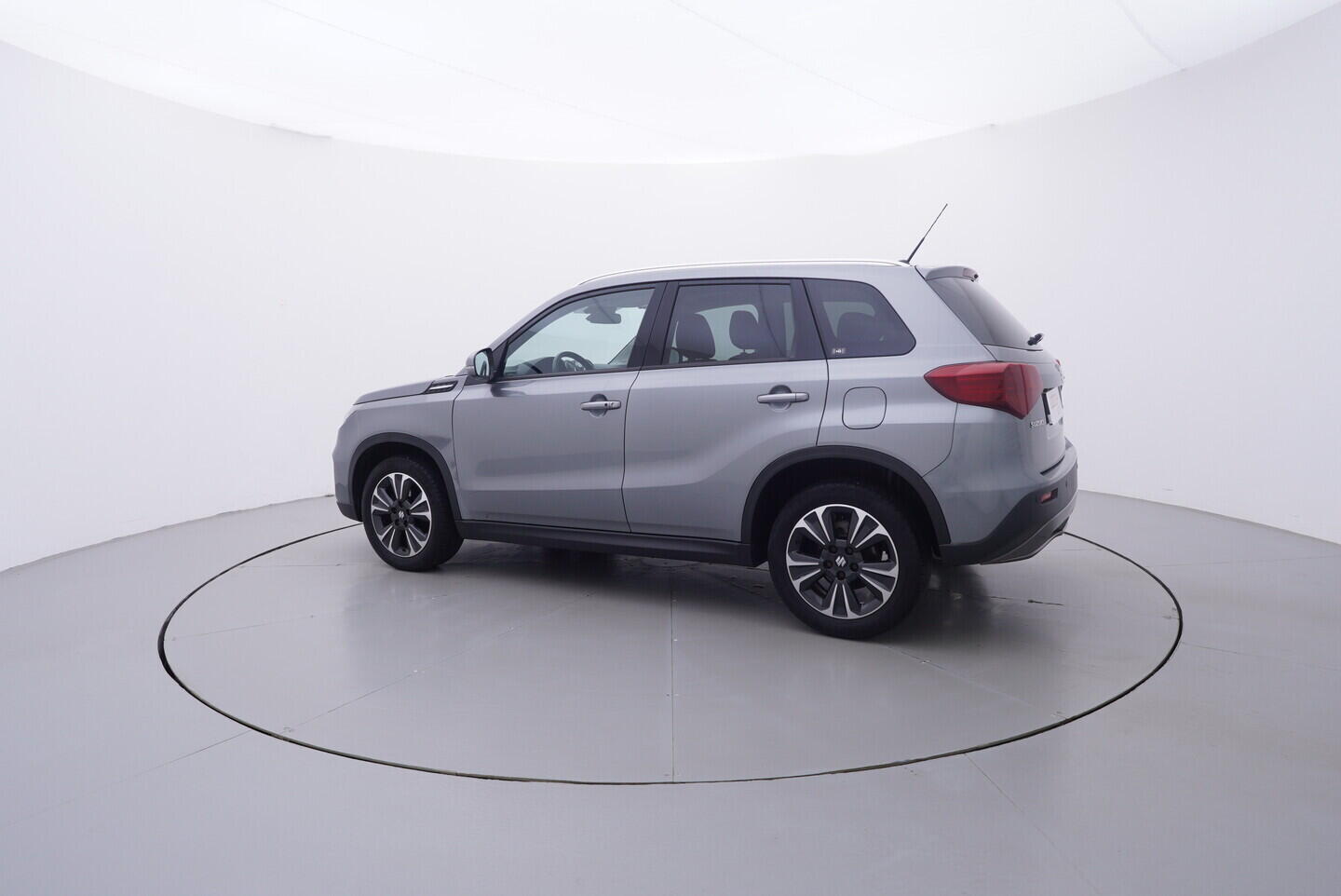 OV190V11085_12.webp_VITARA  1.4 BoosterJet 103 kW automat