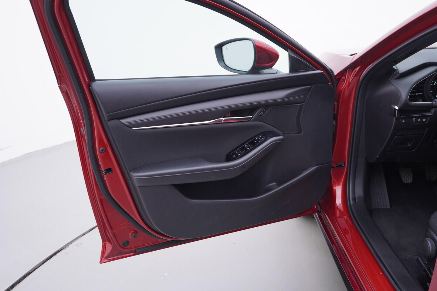 OV190V11087_19.webp_3  2.0  110 kW manuál