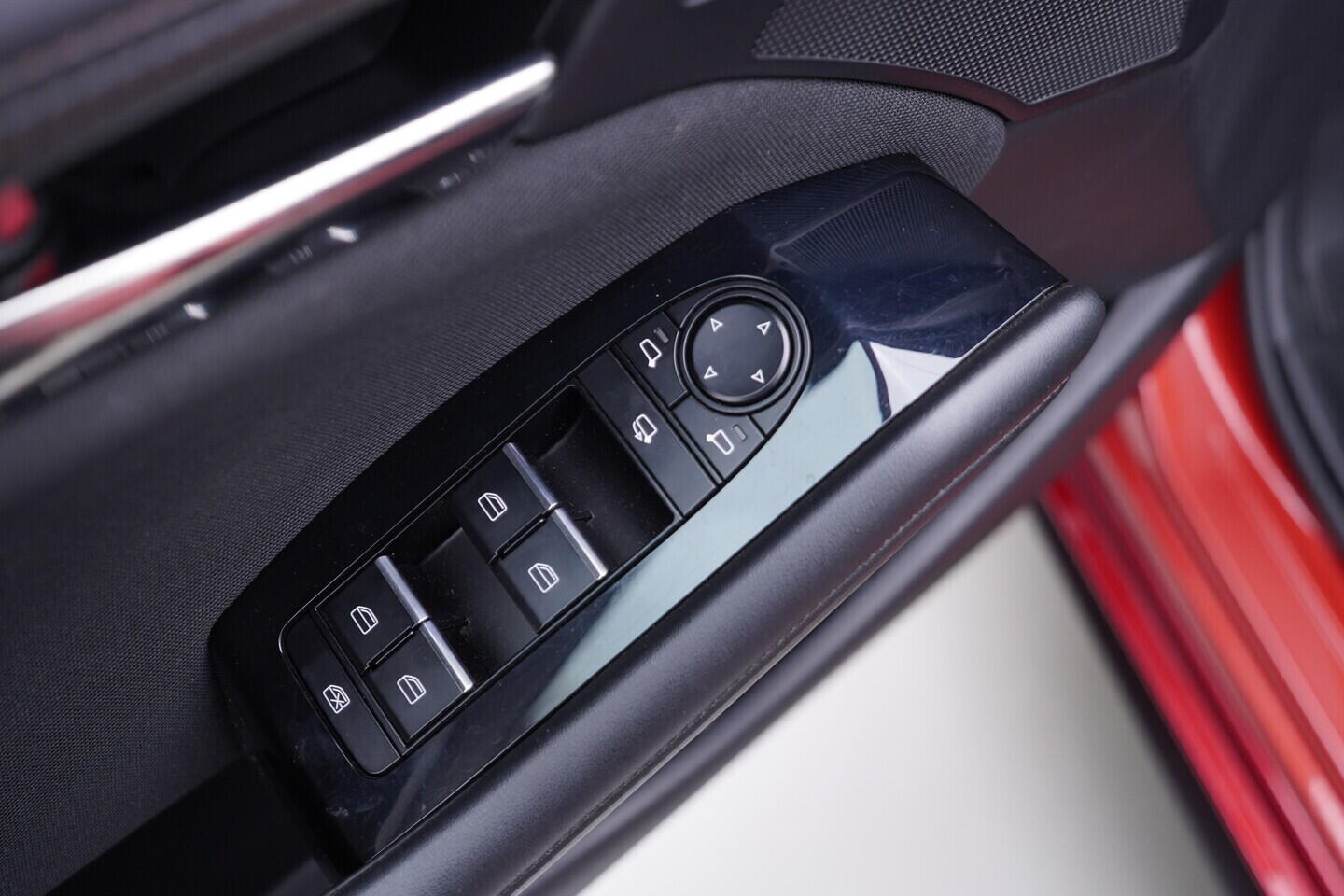 OV190V11087_20.webp_3  2.0  110 kW manuál