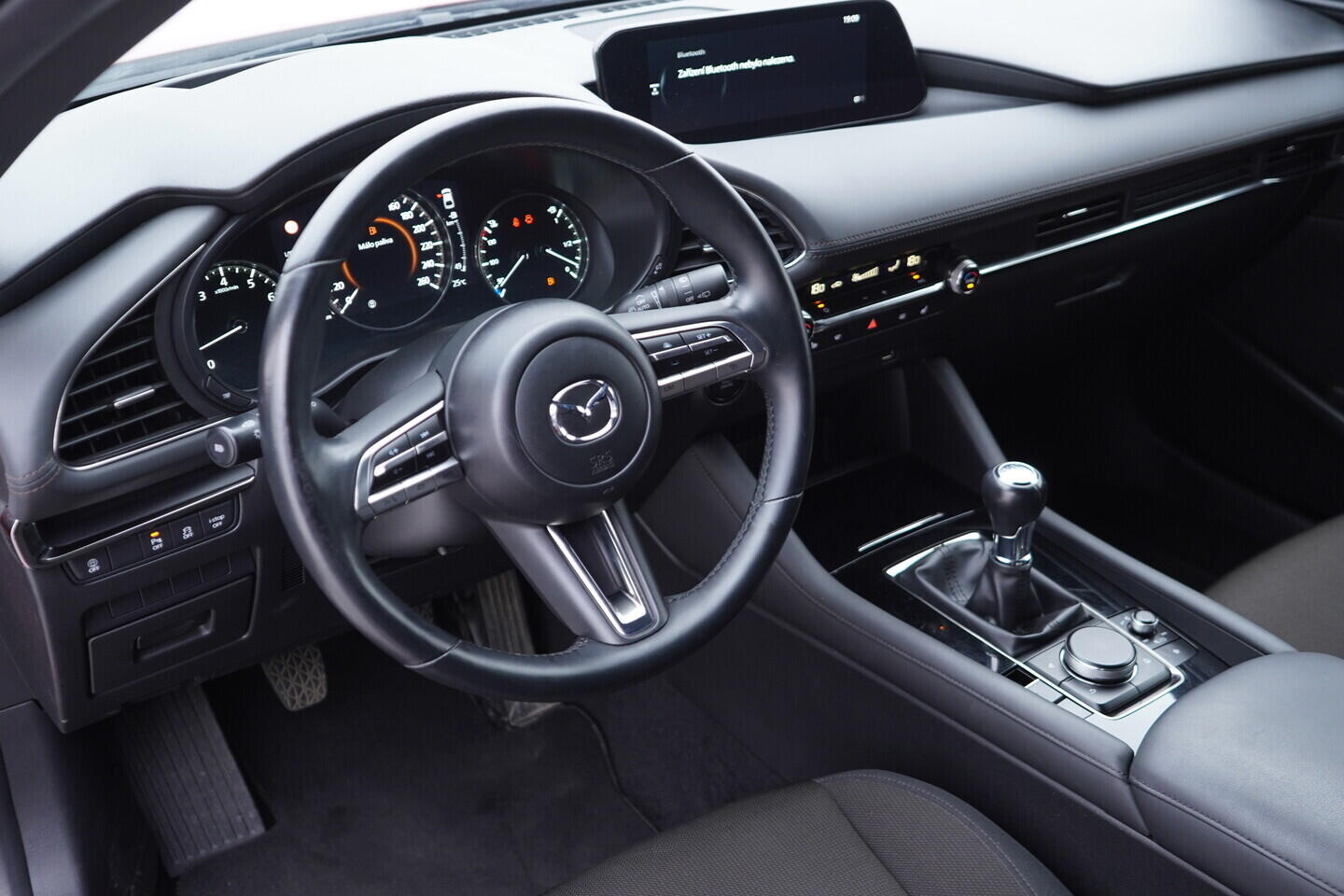 OV190V11087_21.webp_3  2.0  110 kW manuál