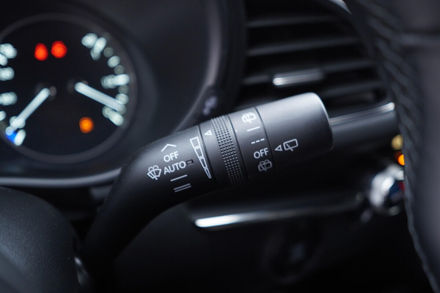 OV190V11087_24.webp_3  2.0  110 kW manuál