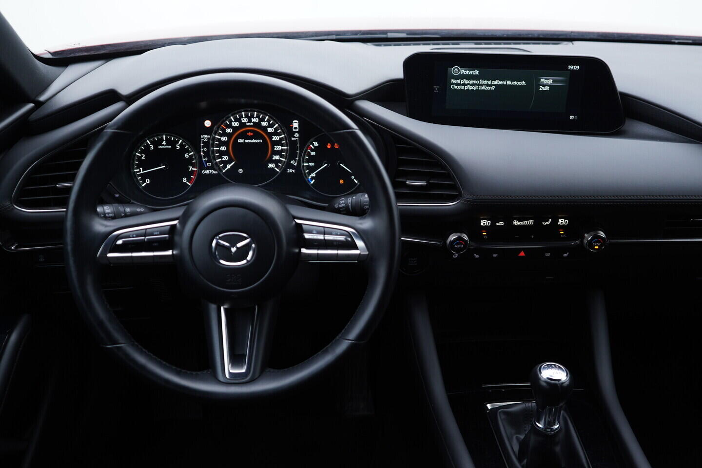 OV190V11087_27.webp_3  2.0  110 kW manuál