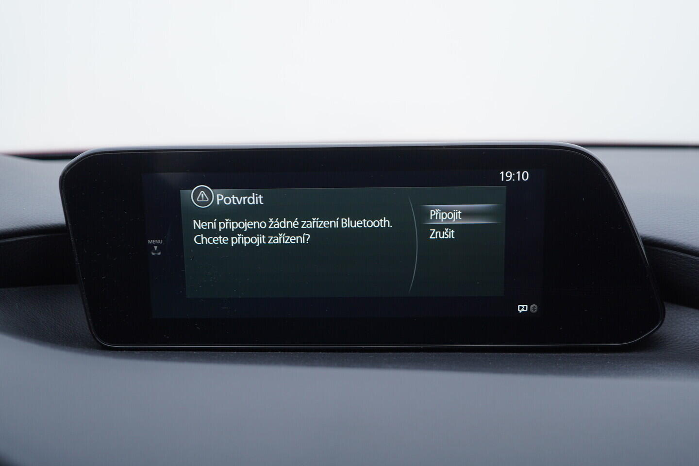 OV190V11087_29.webp_3  2.0  110 kW manuál