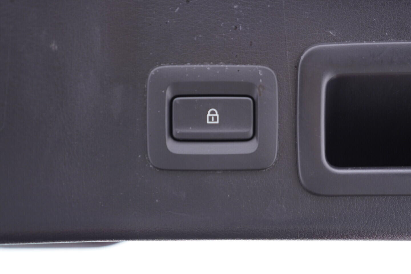 OV190V11087_37.webp_3  2.0  110 kW manuál