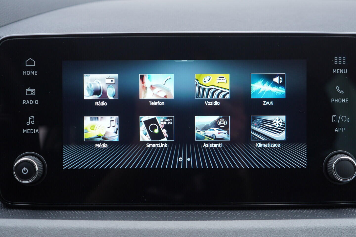 OV190V11088_27.webp_KAMIQ Selection 1.0 TSI 85 kW automat, DPH