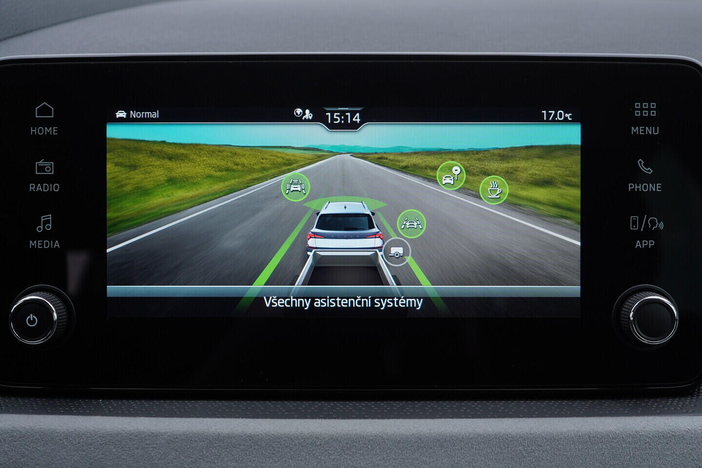 OV190V11088_28.webp_KAMIQ Selection 1.0 TSI 85 kW automat, DPH