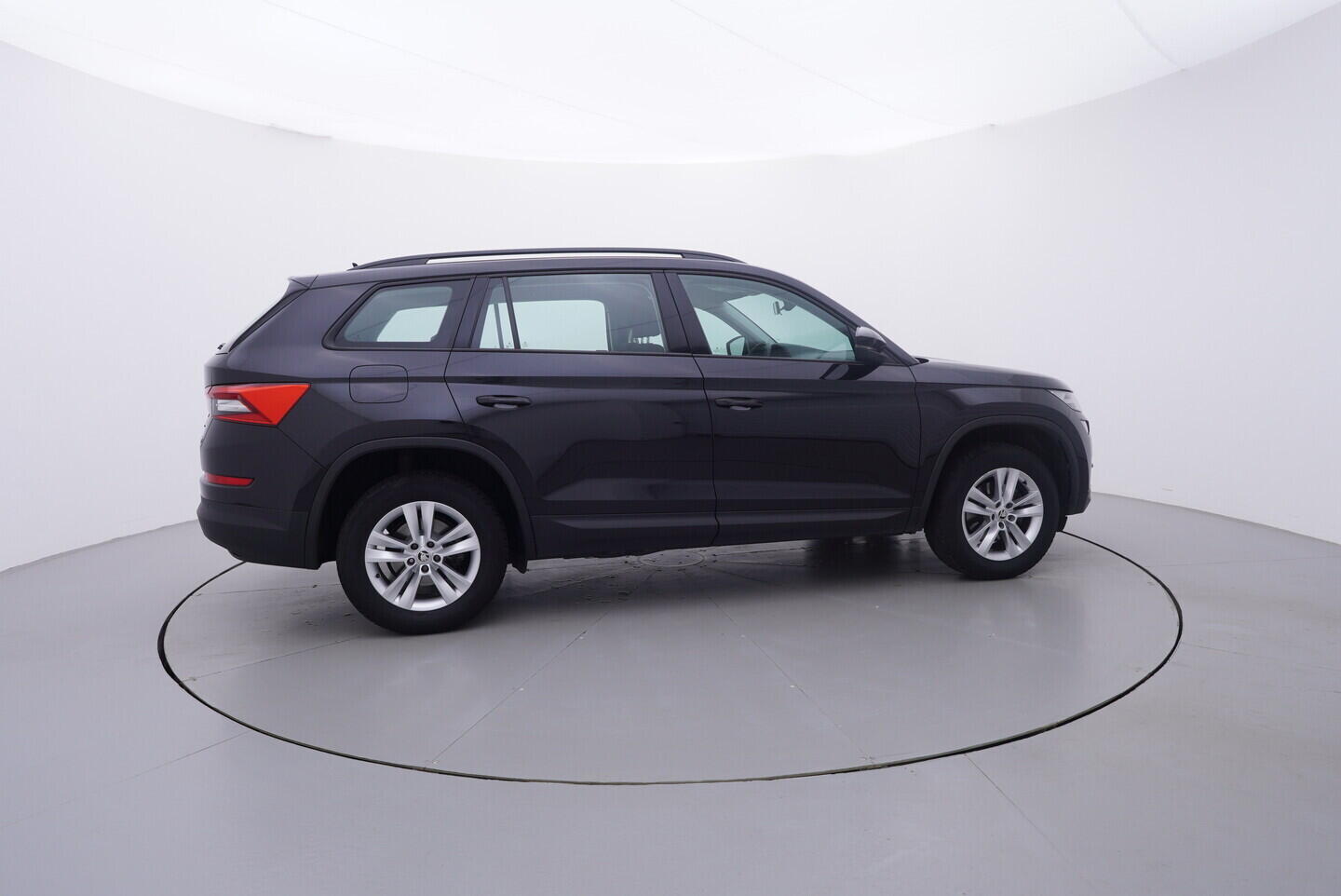 OV190V11089_15.webp_KODIAQ Active 1.5 TSI 110 kW manuál