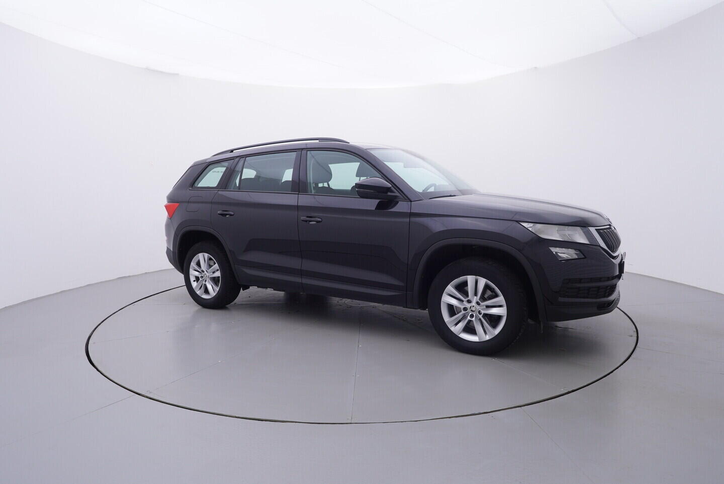 OV190V11089_16.webp_KODIAQ Active 1.5 TSI 110 kW manuál
