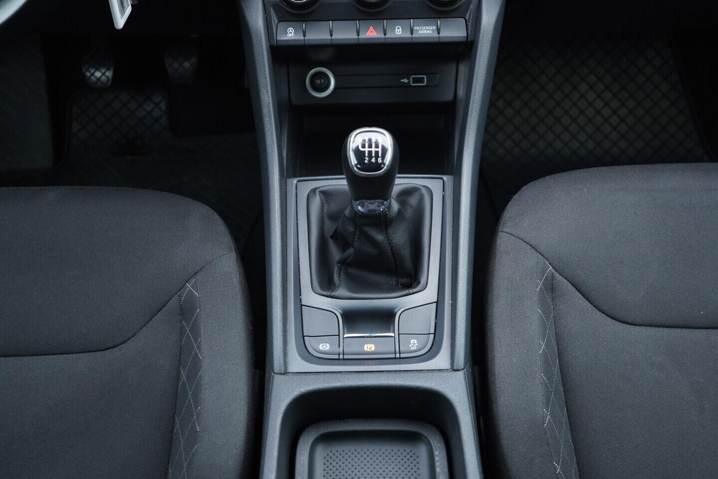 OV190V11089_32.webp_KODIAQ Active 1.5 TSI 110 kW manuál